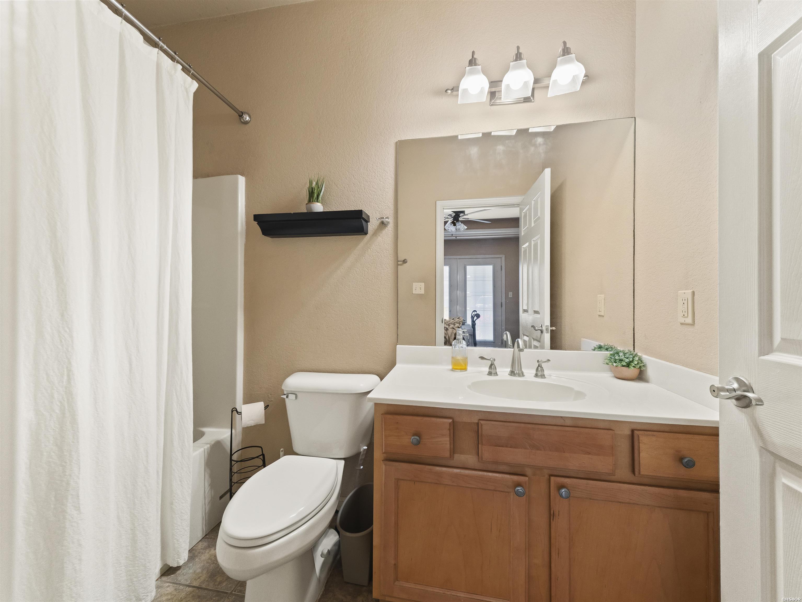 321 Peters Point Property Photo 31