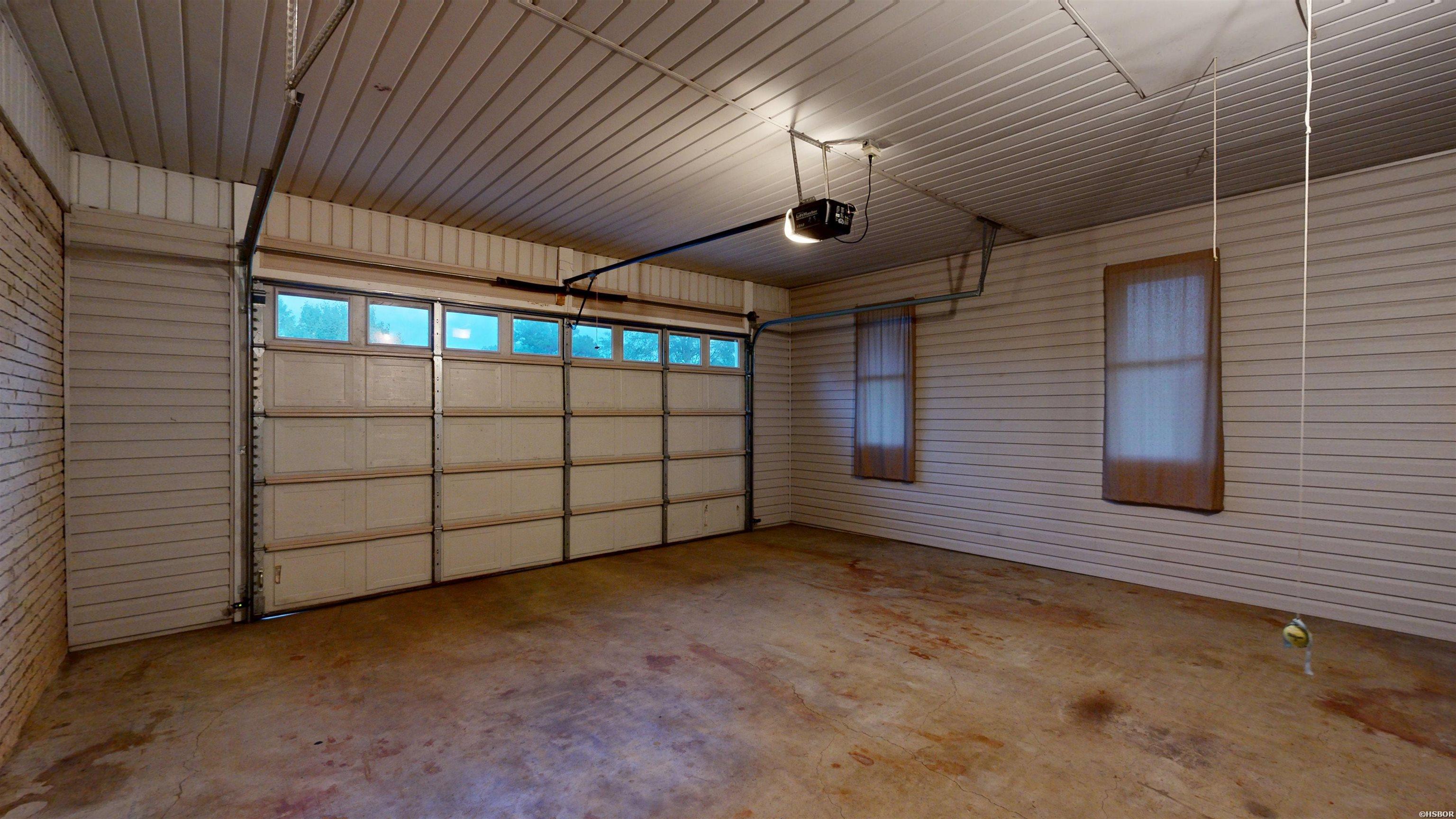 2568 Highway 7 Property Photo 13