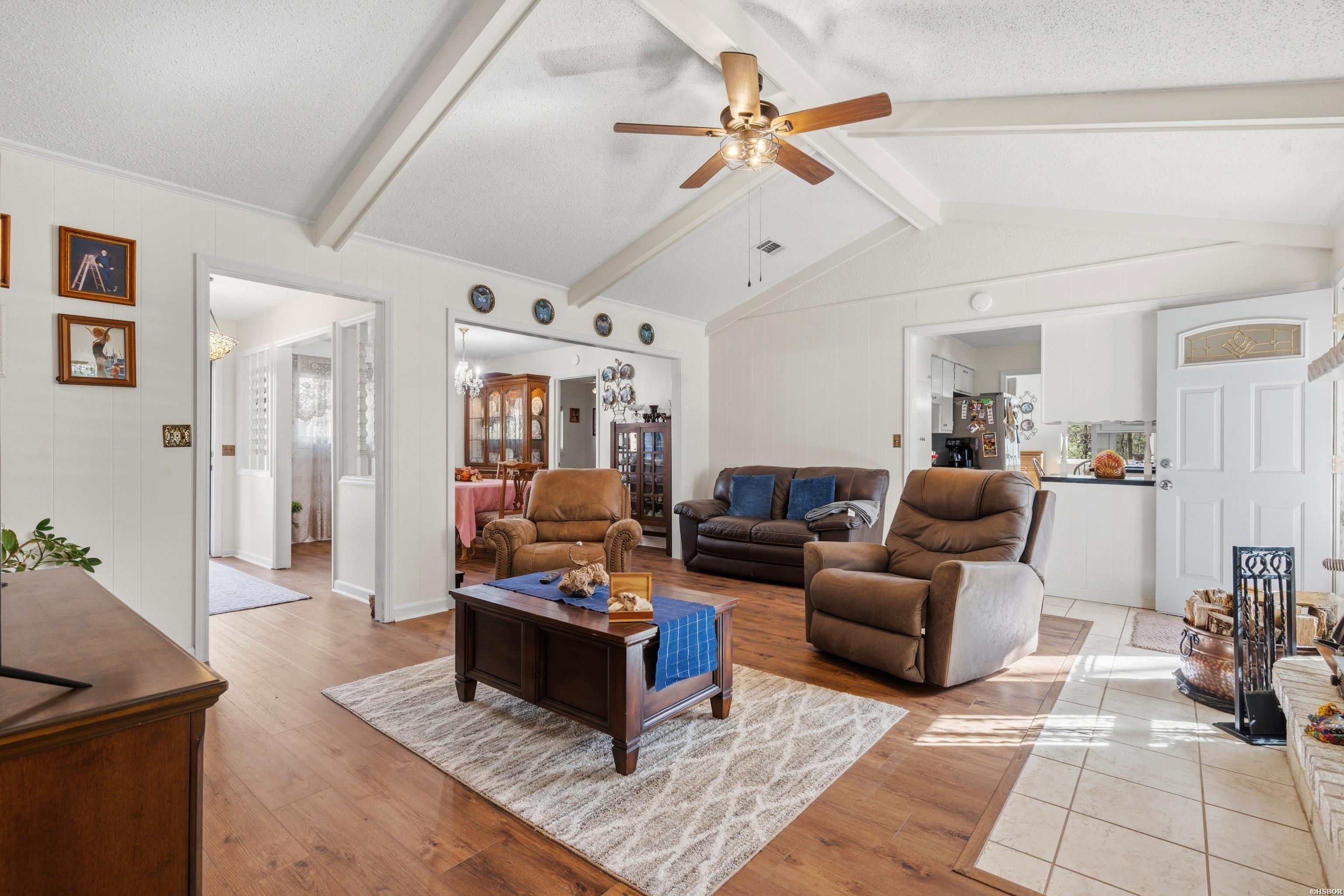 1215 Mary Drive Property Photo 13