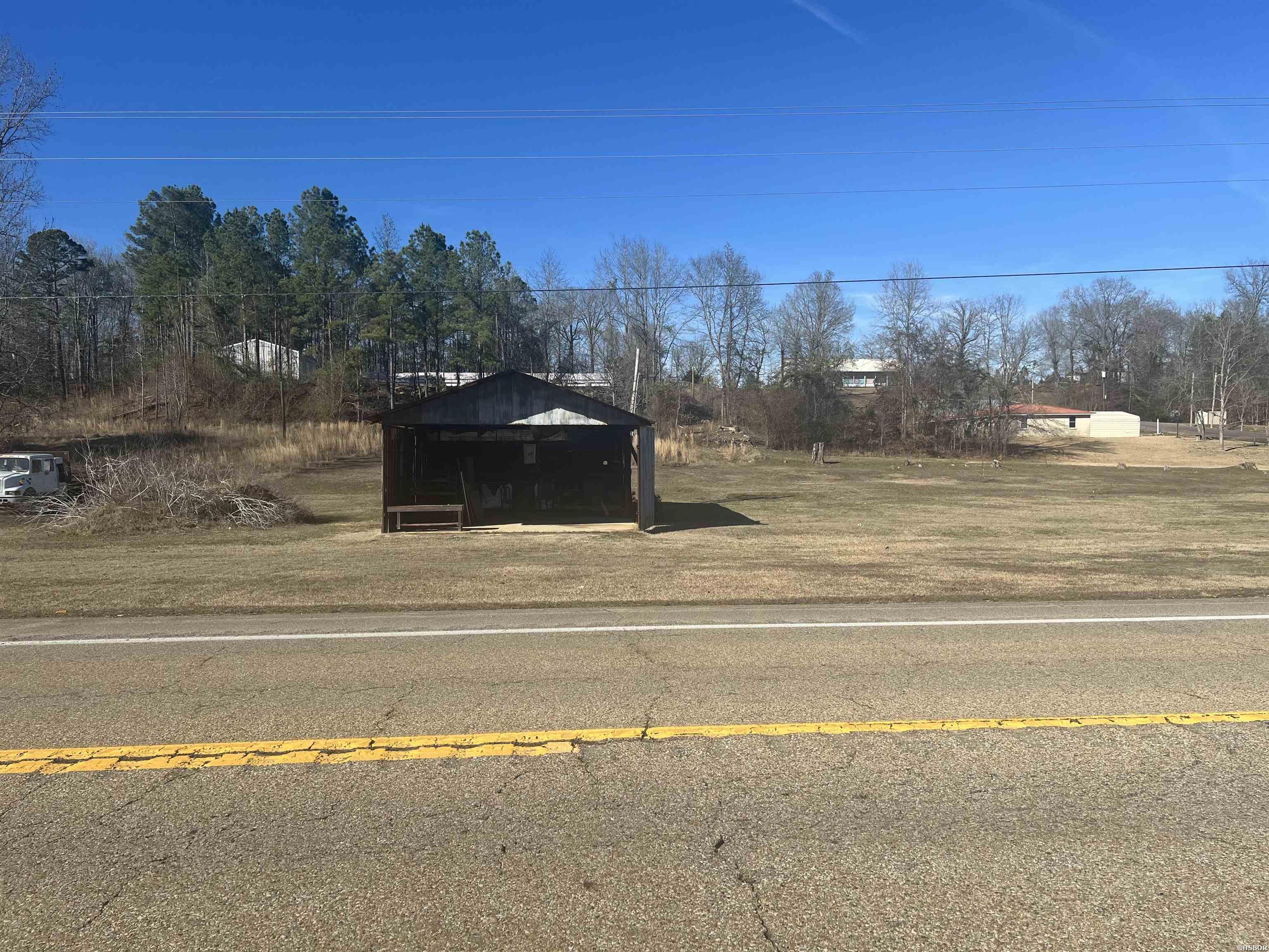 4955 Hwy 70 W Property Photo 2