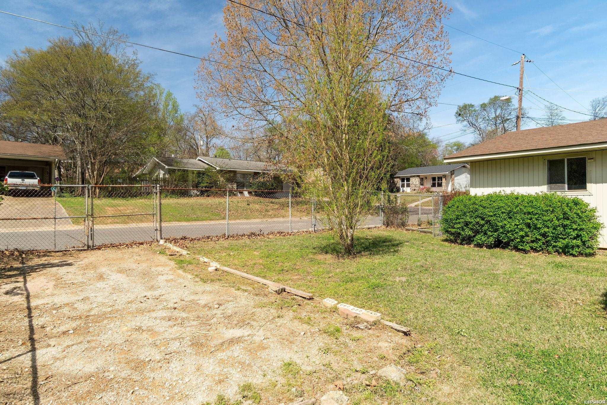 409 Audubon Street Property Photo 31