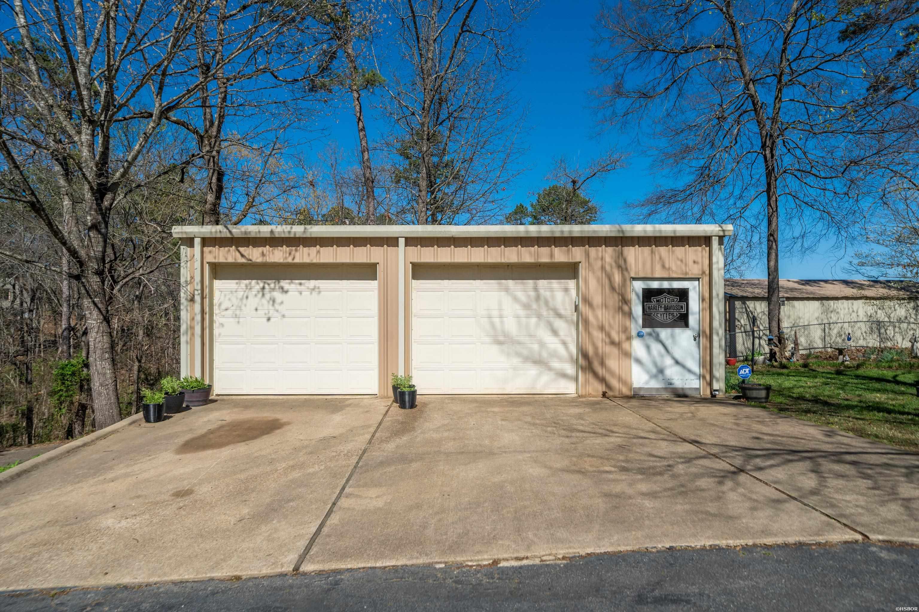 118 Silverwood Terrace Property Photo 12