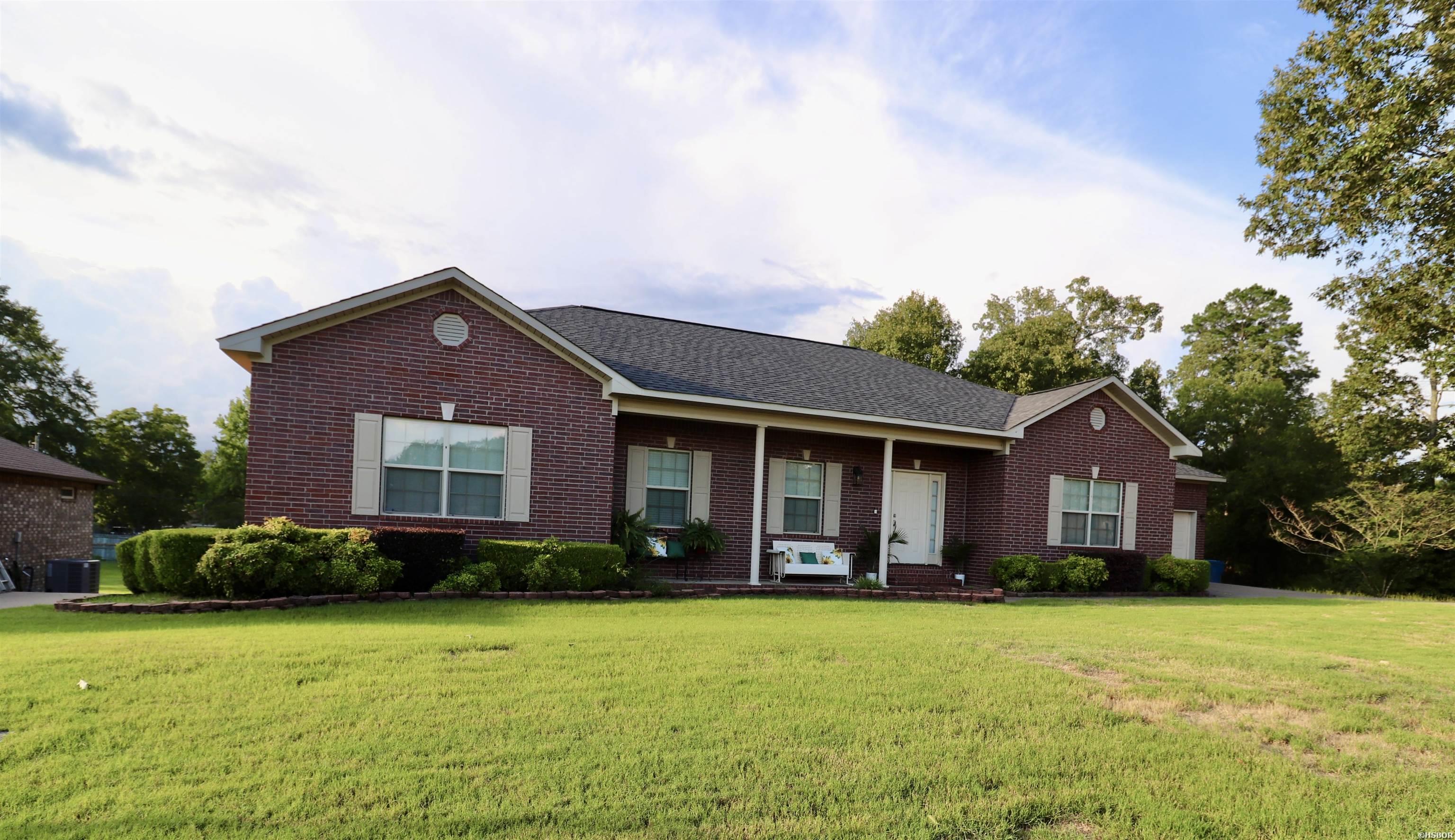 1710 Royal Oaks Drive Property Photo 3