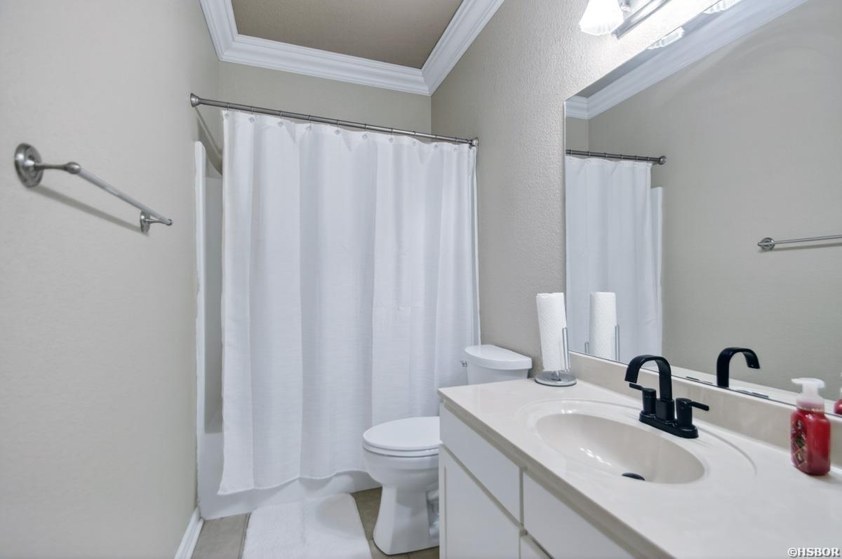 1710 Royal Oaks Drive Property Photo 25