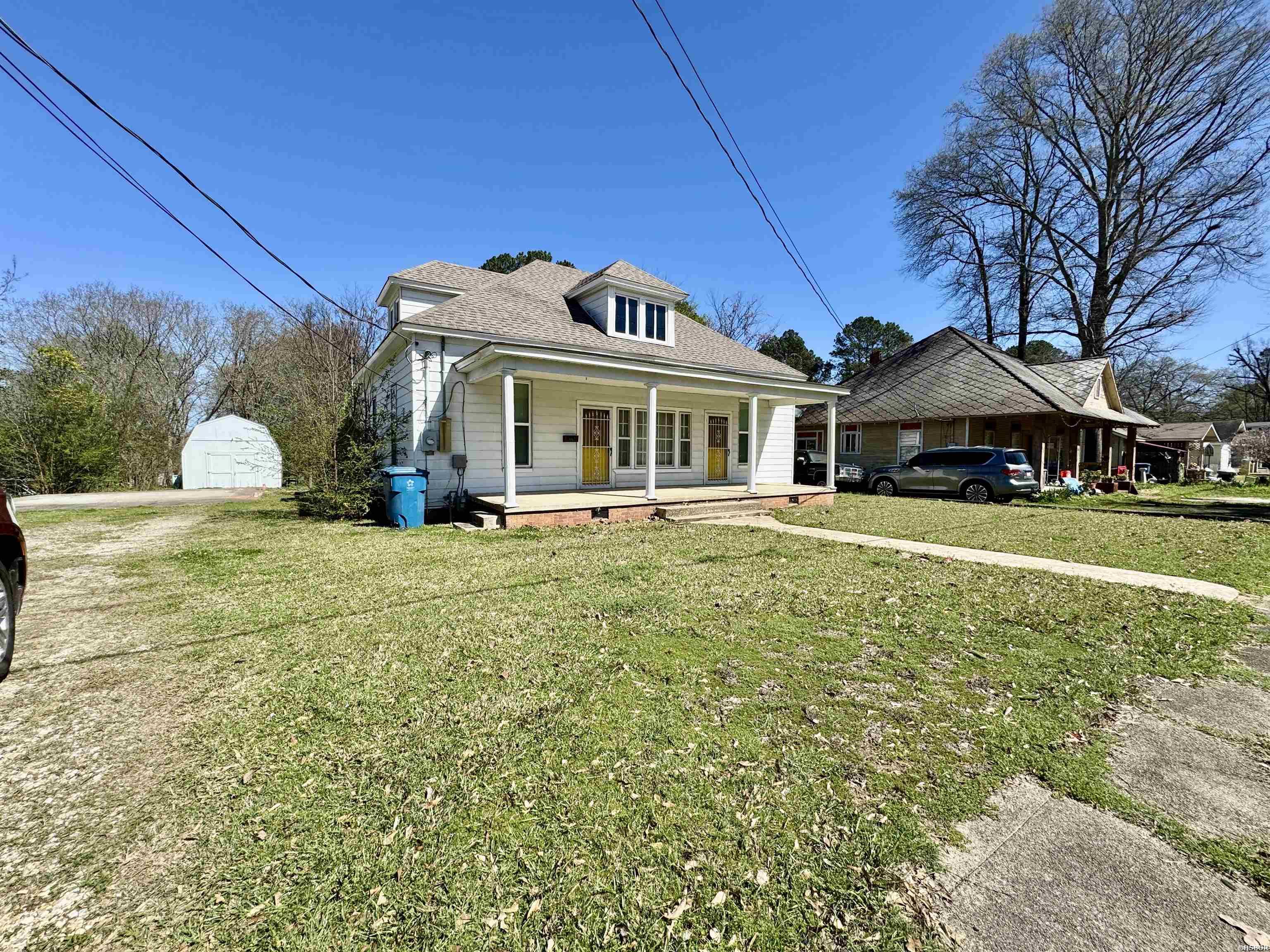 124 W Sullenberger Property Photo 1