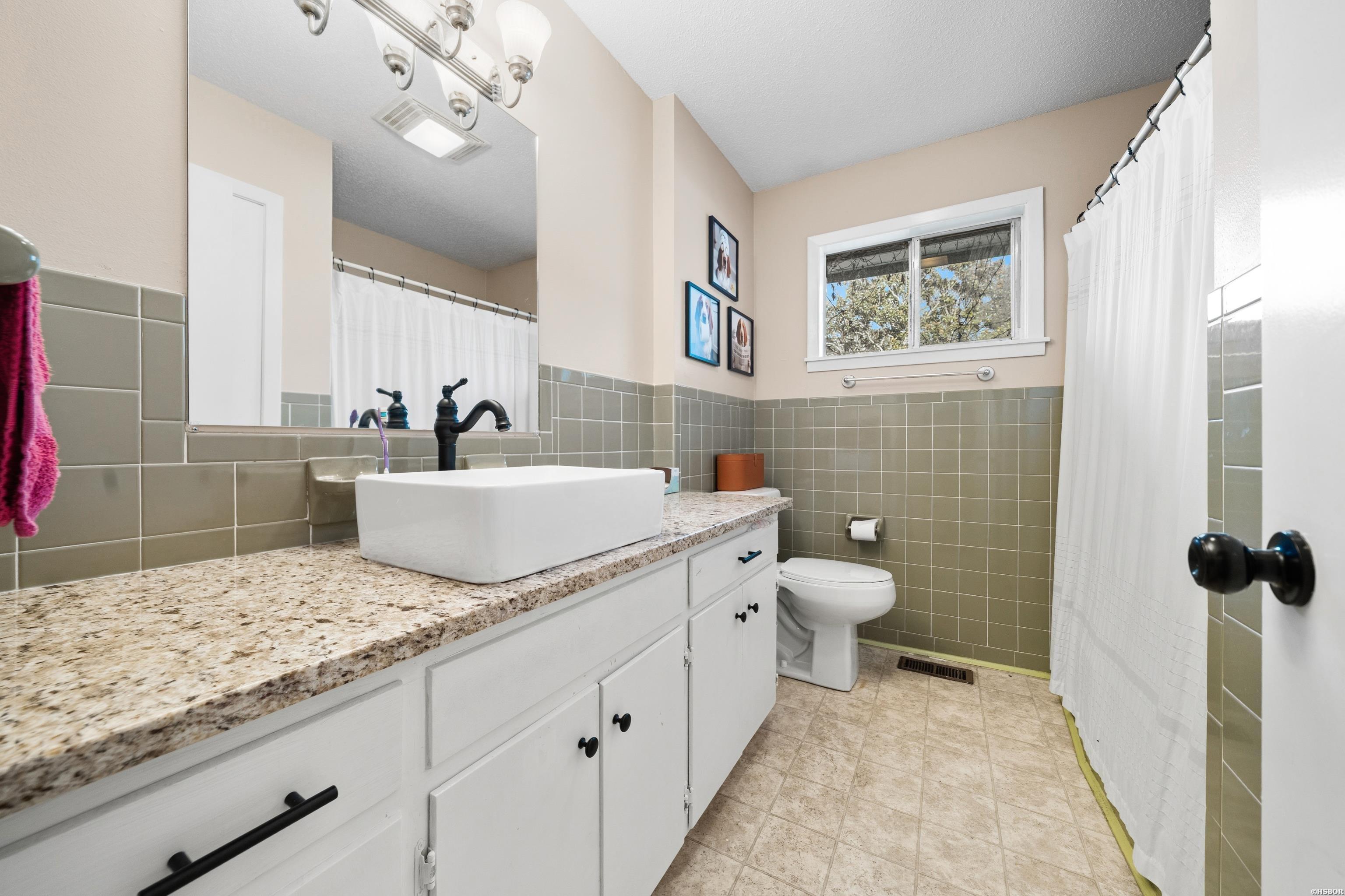 127 Tinker Property Photo 25