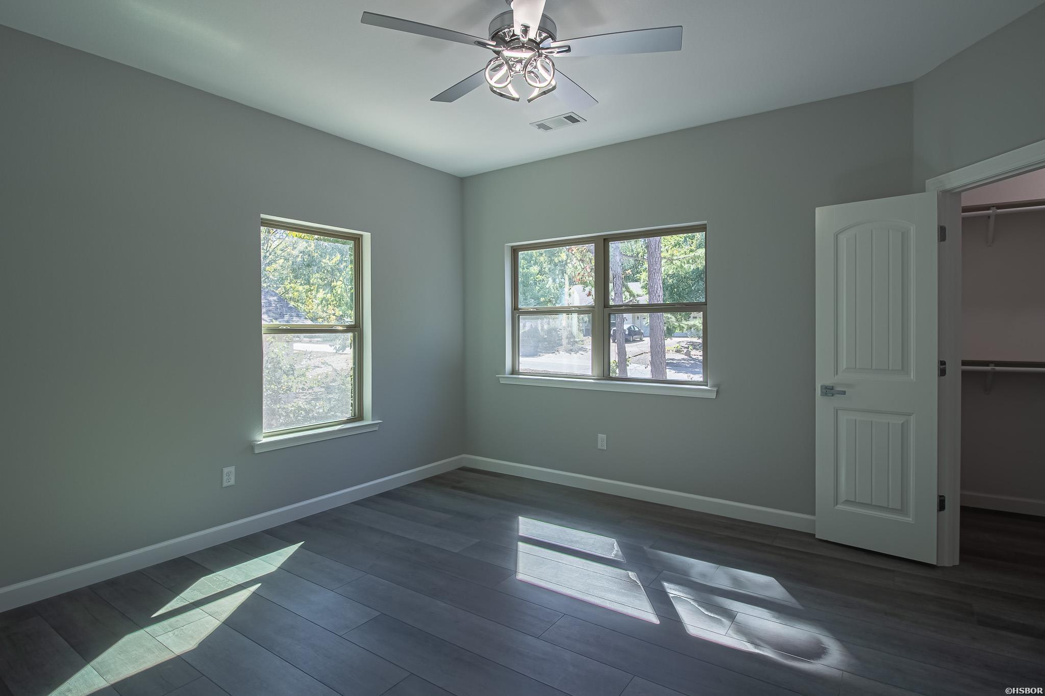 44 Alicante Road Property Photo 17