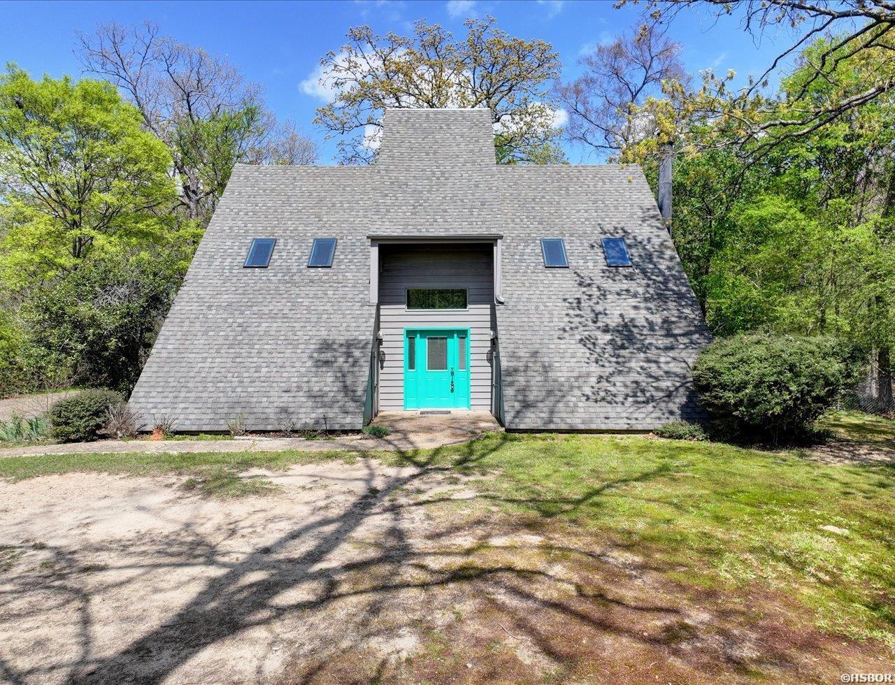 141 PENBAY Property Photo 1