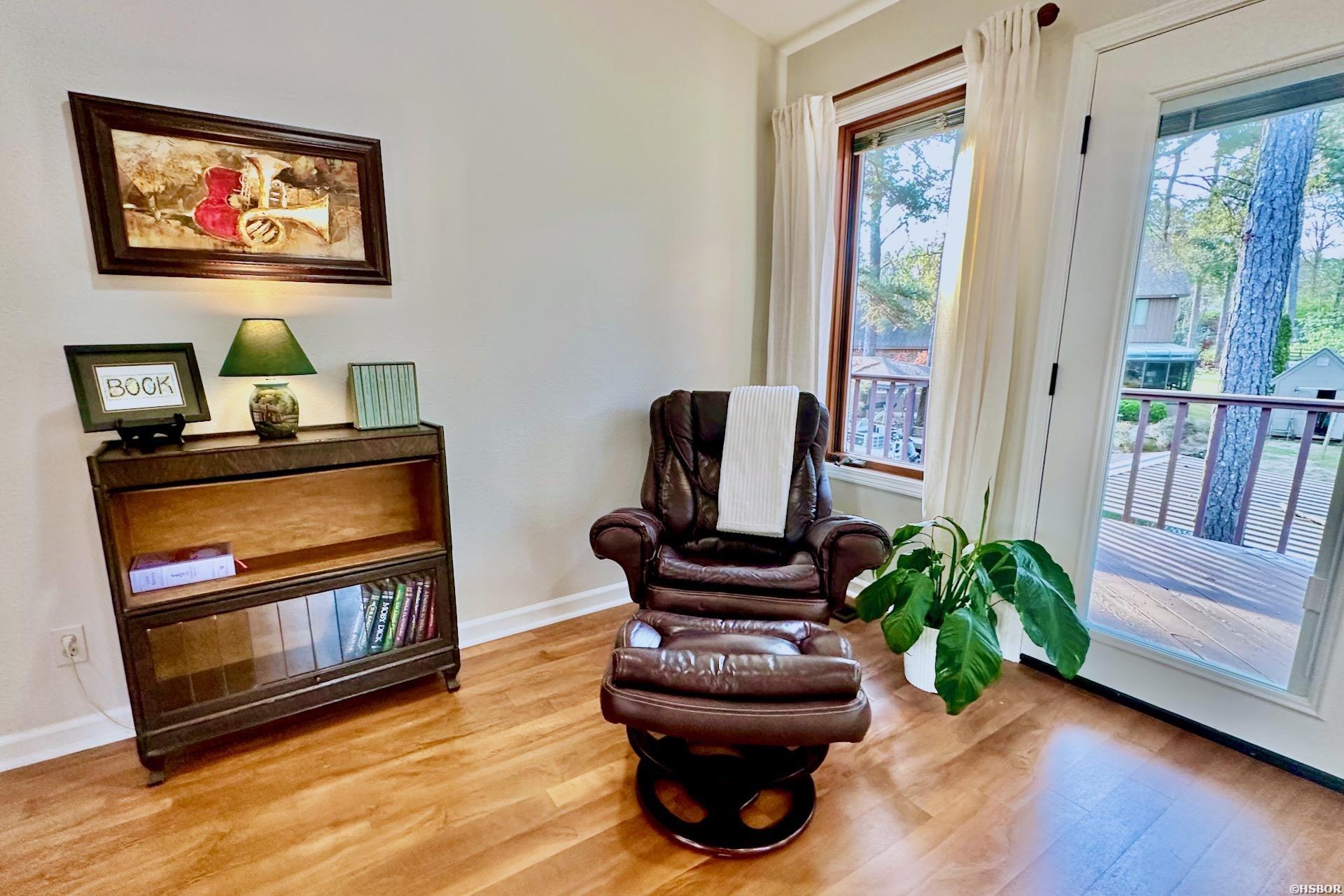 109 Waters Edge Property Photo 13