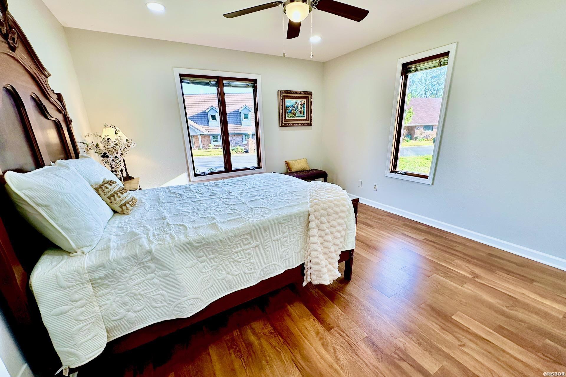 109 Waters Edge Property Photo 26