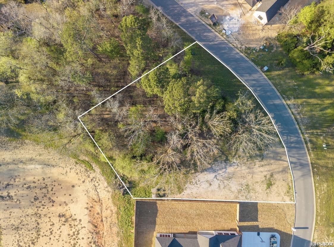 Arlington Park Circle Property Photo 4