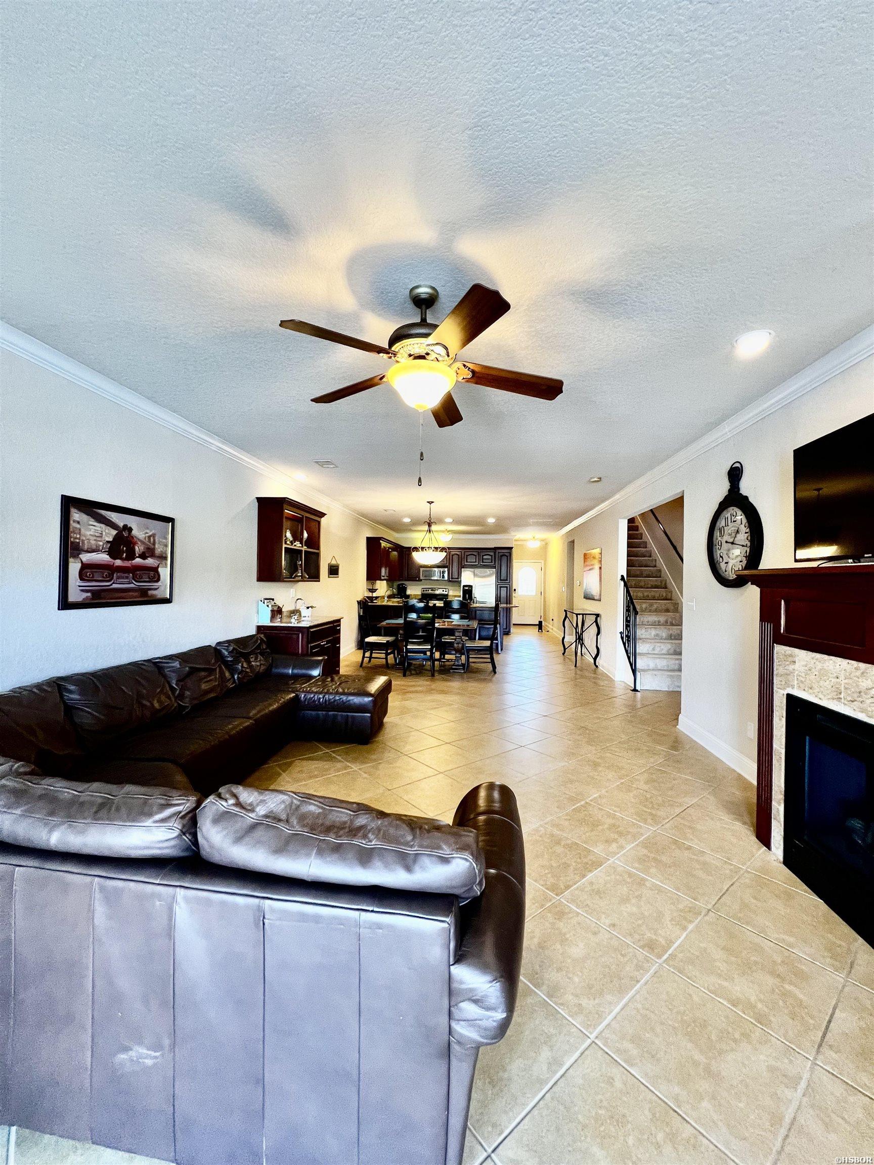 451 Lakeland Drive Property Photo 12