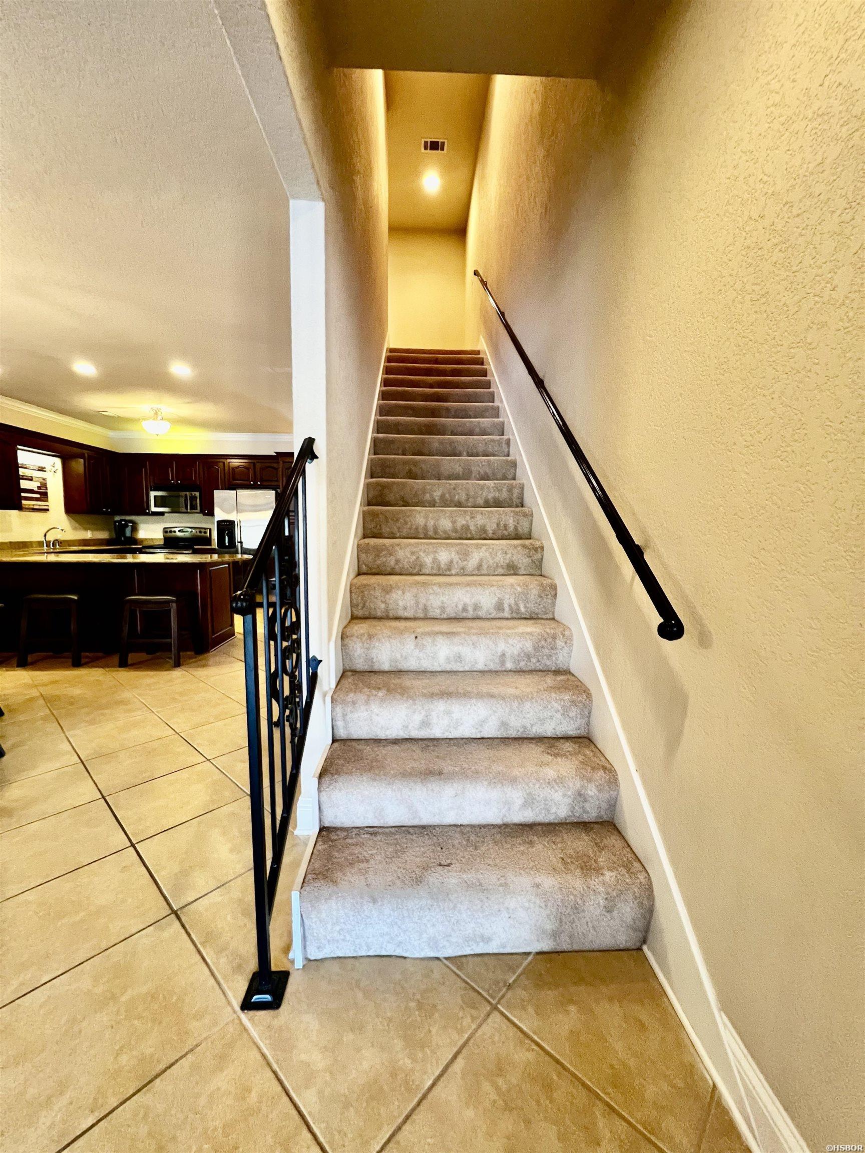451 Lakeland Drive Property Photo 16