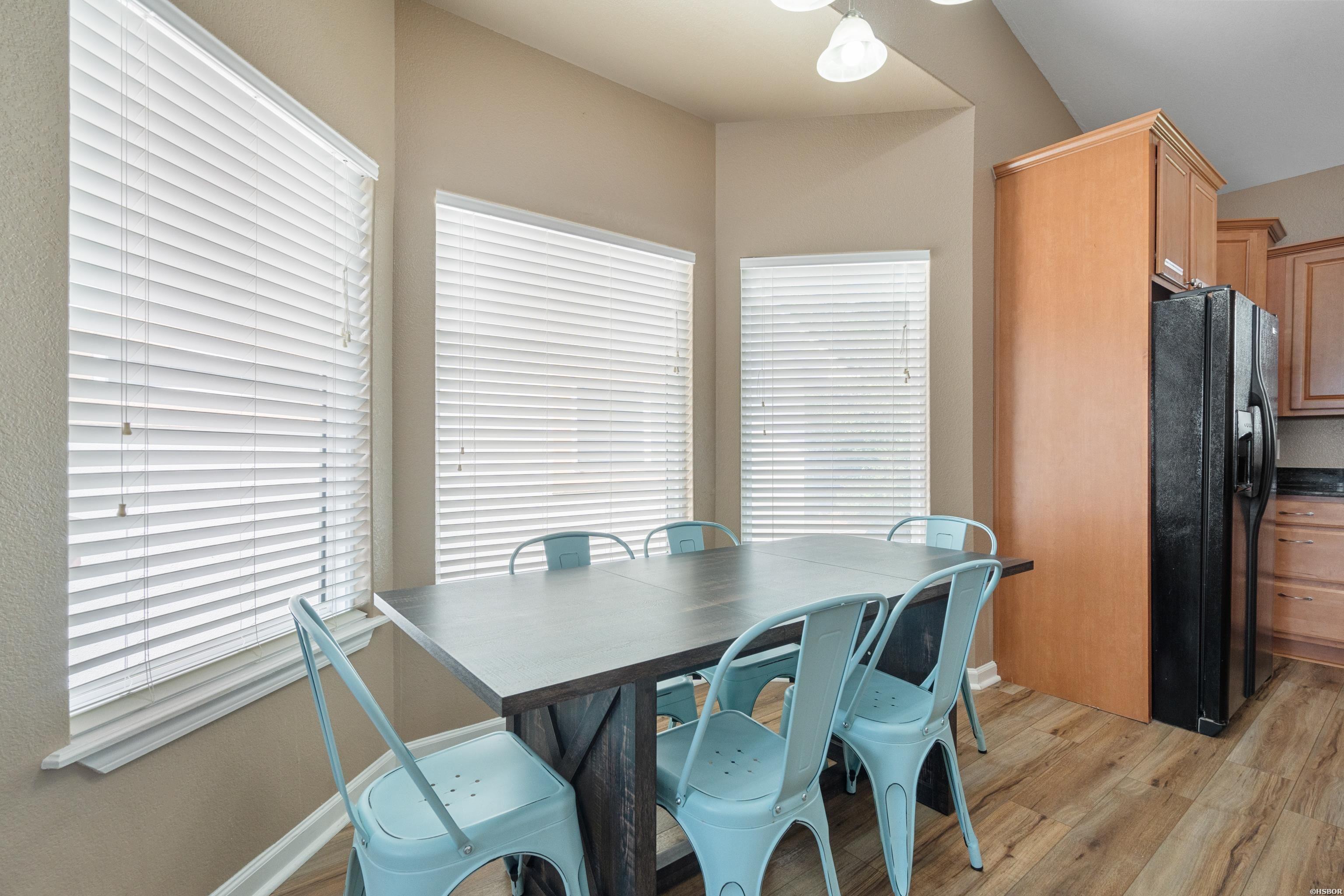 208 Aberina Street Property Photo 10