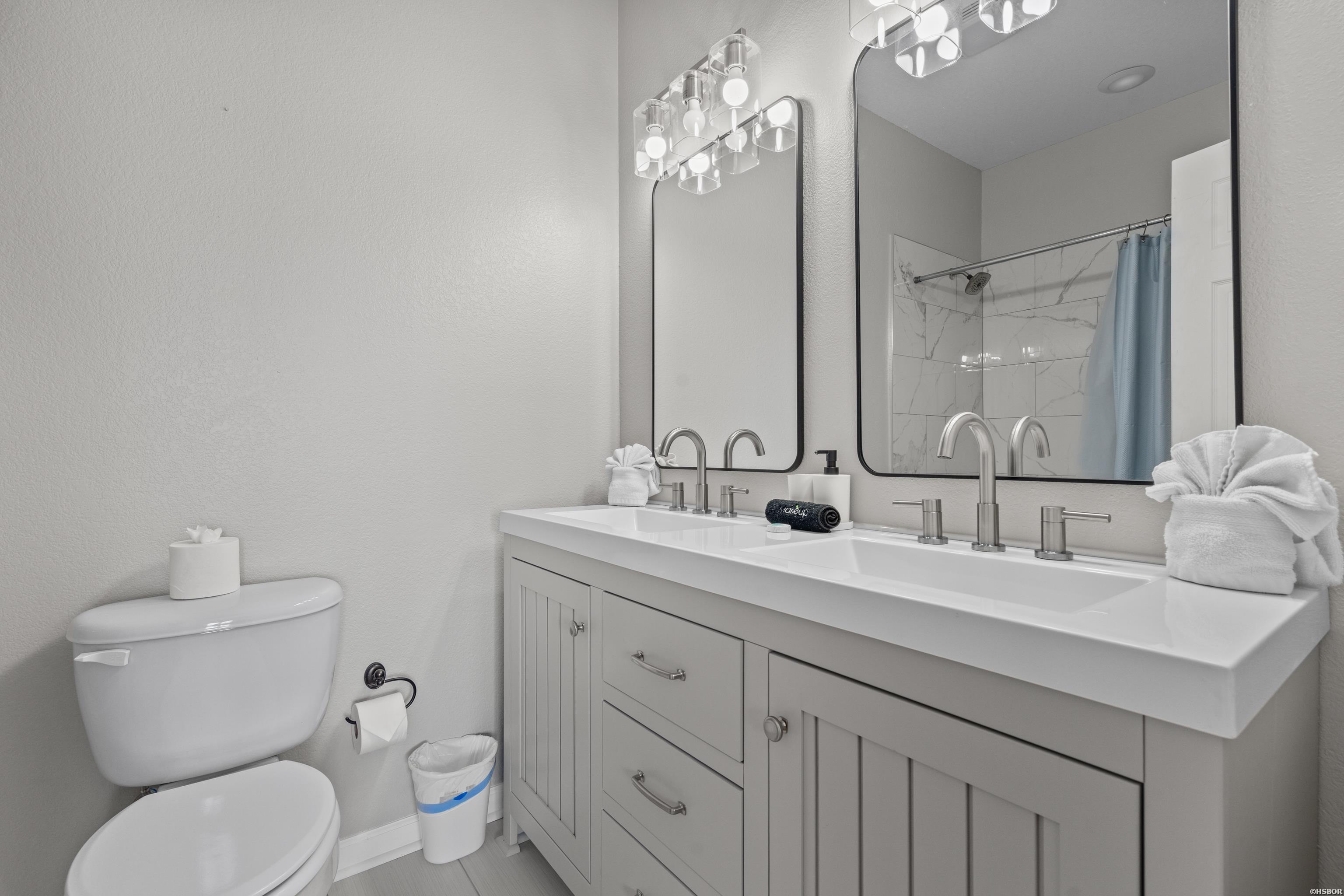 208 Aberina Street Property Photo 22