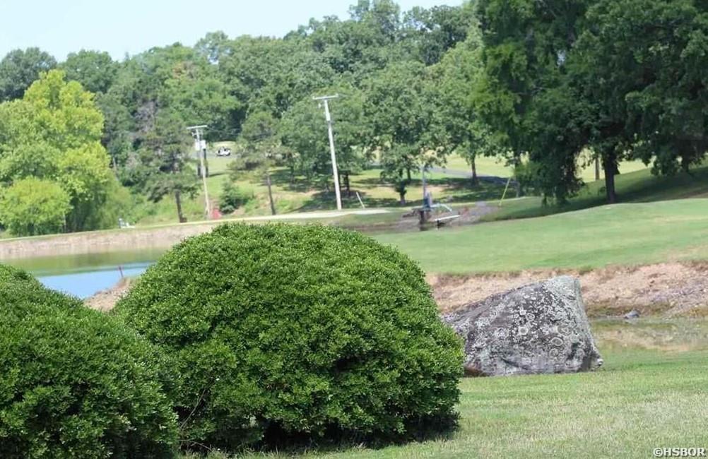 1672 Westchester Property Photo 4