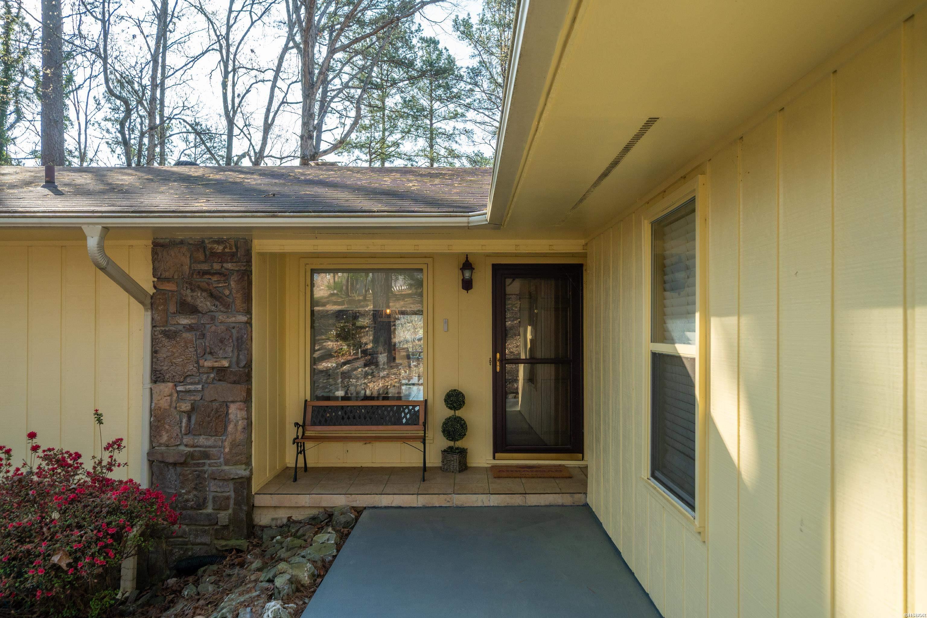 46 Malaga Way Property Photo 2