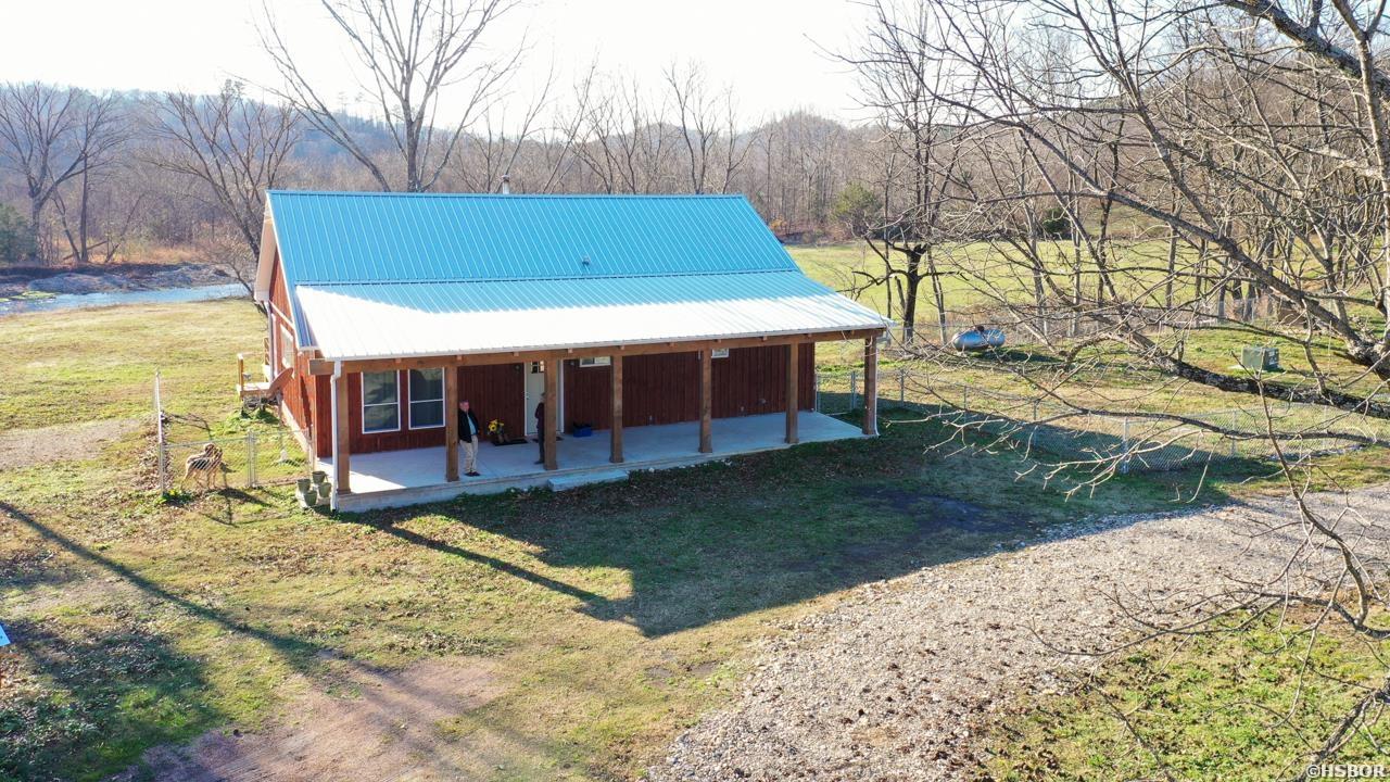 2261 Hwy 8 W Property Photo 1