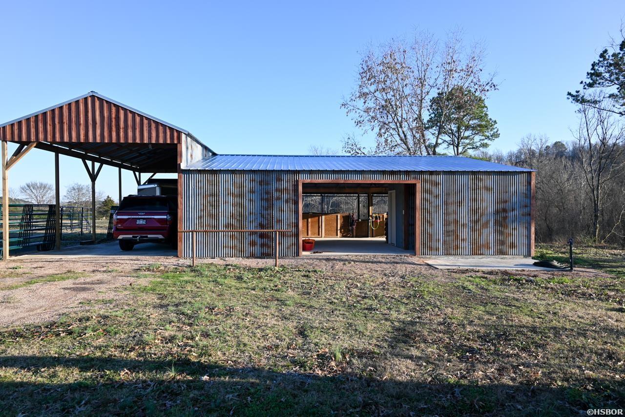 2261 Hwy 8 W Property Photo 40