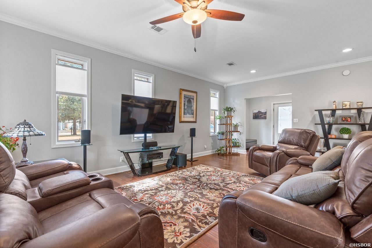 1693 Treasure Isle Property Photo 41