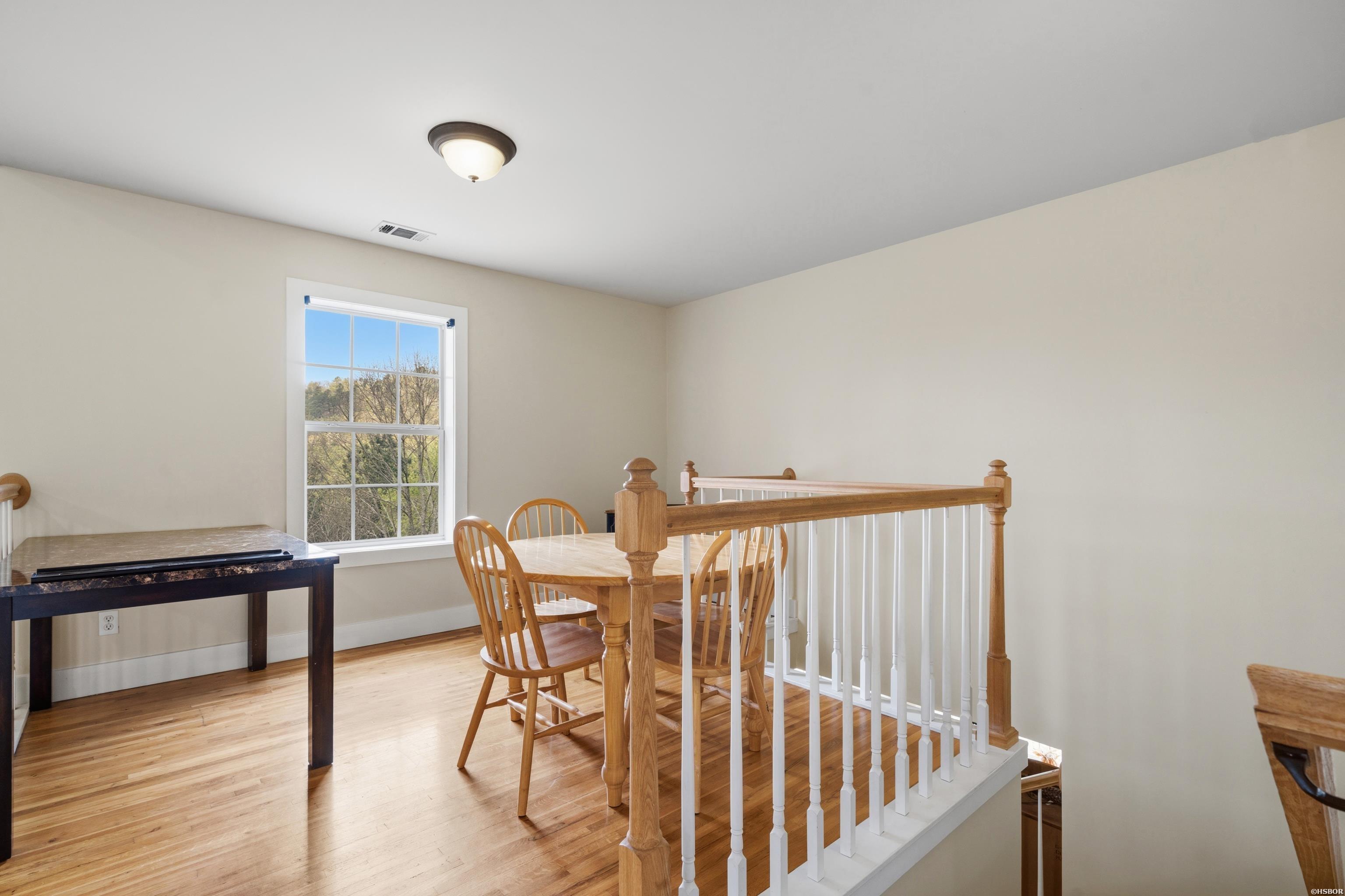138 Peaceful Valley Trail Property Photo 23