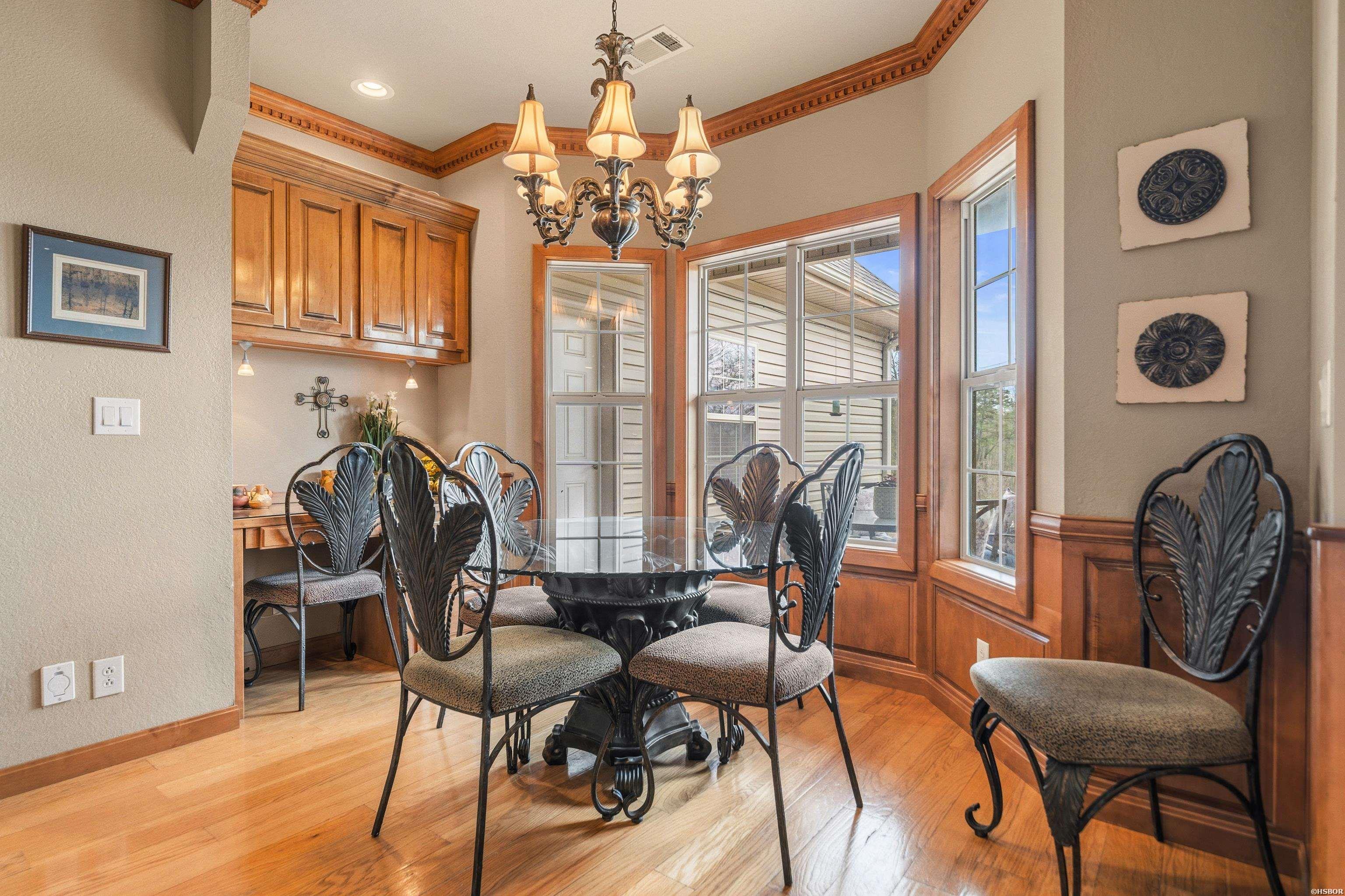 134 Bratton Property Photo 16