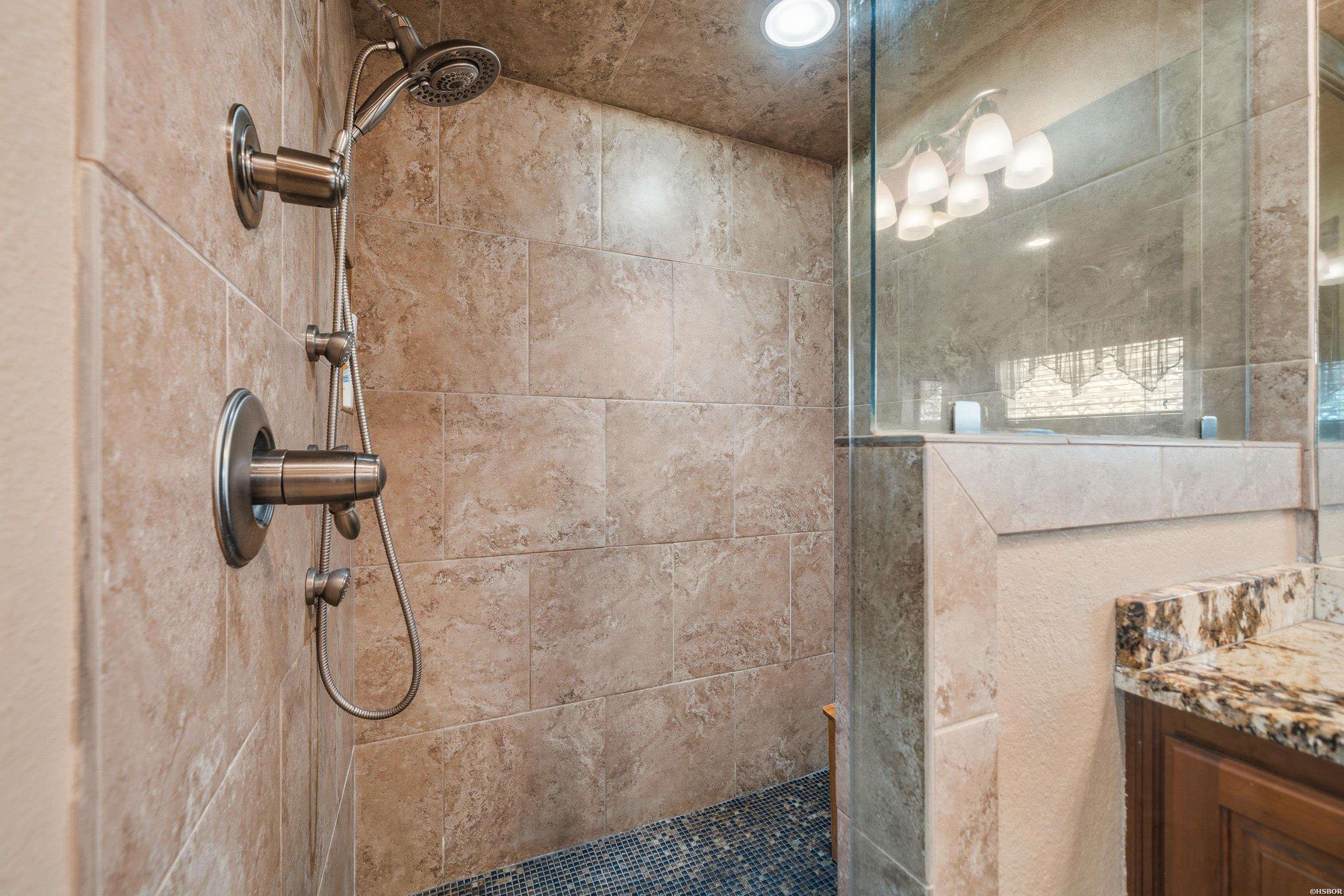 134 Bratton Property Photo 24