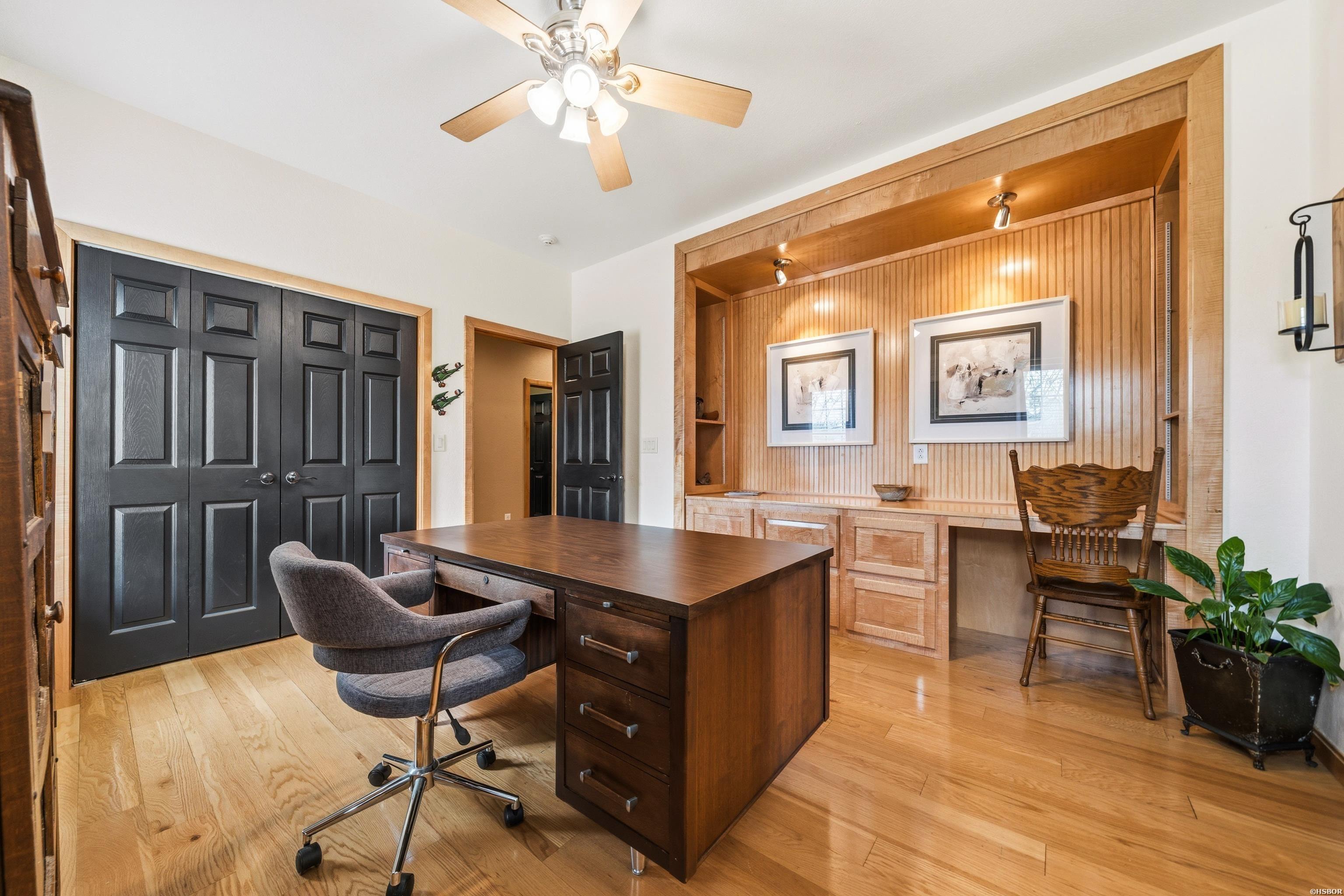 134 Bratton Property Photo 35