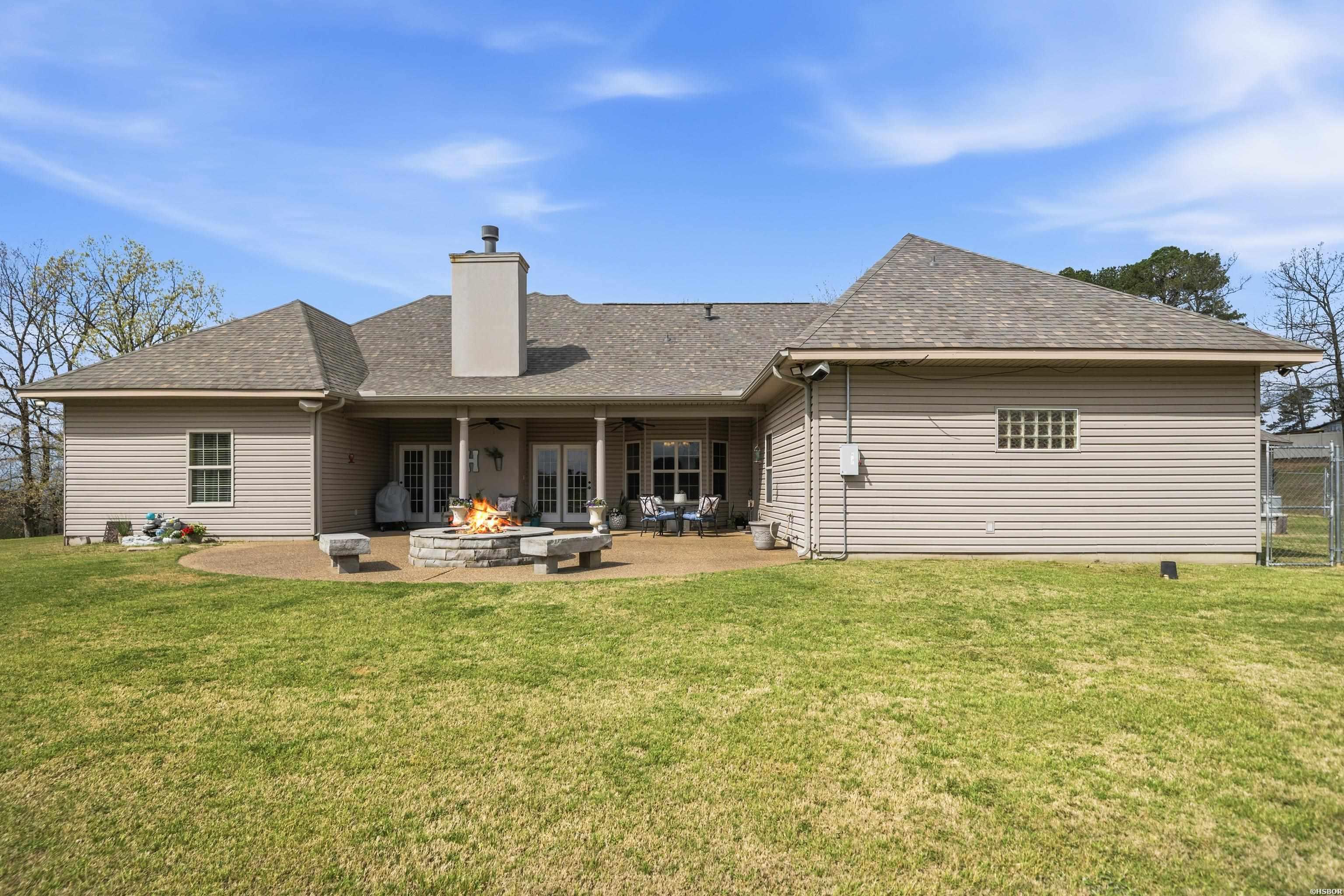 134 Bratton Property Photo 43