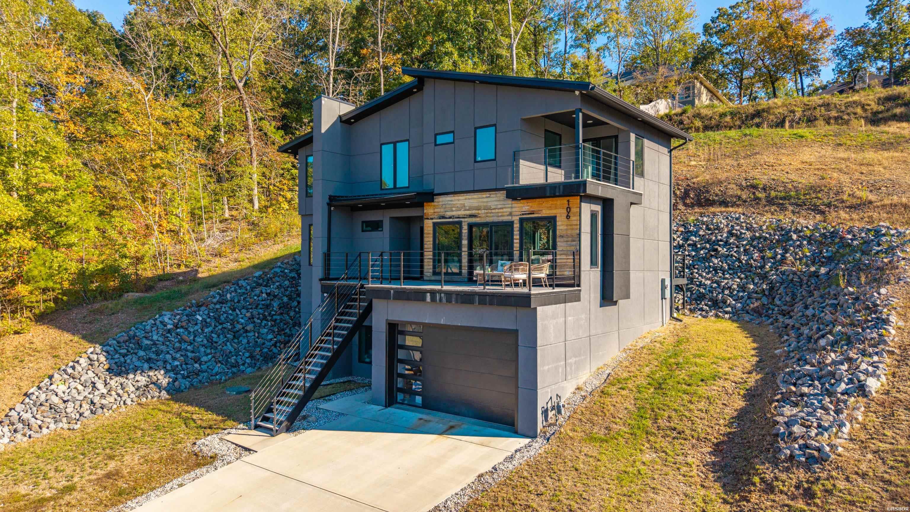 106 Hunterscove Place Property Photo 49