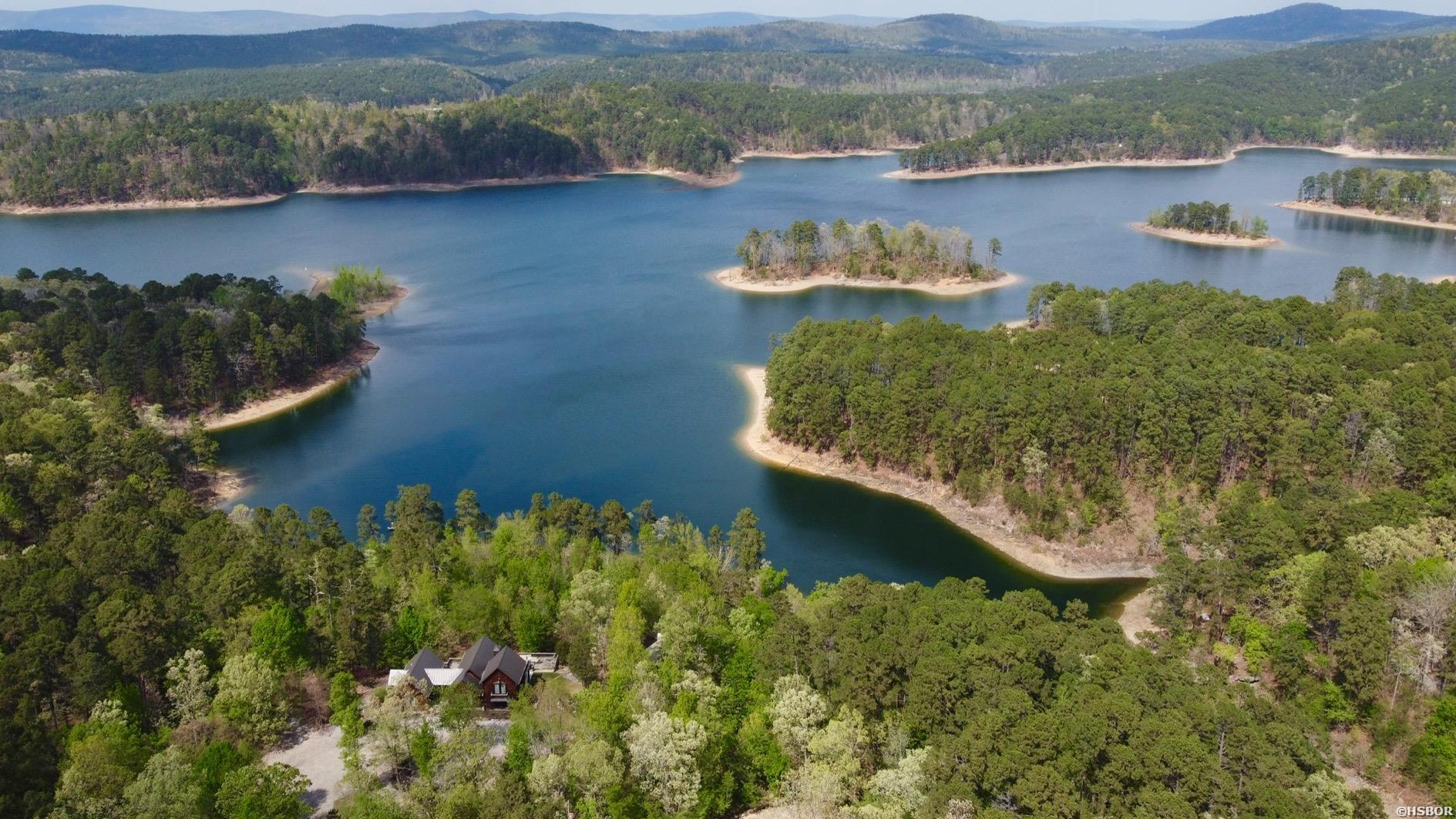 000 Lake Ouachita Trail Property Photo 3