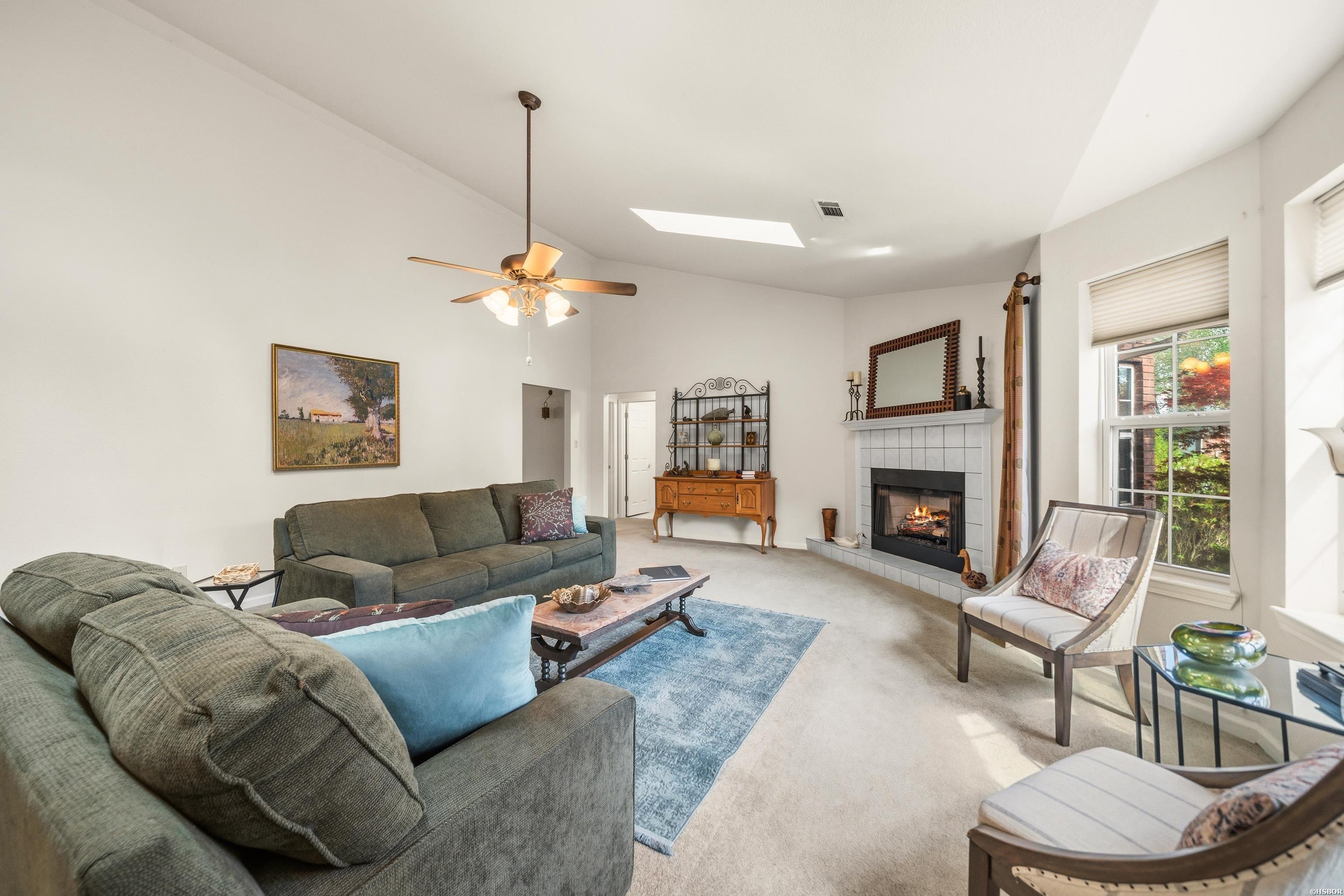 117 Forest View Circle Property Photo 4