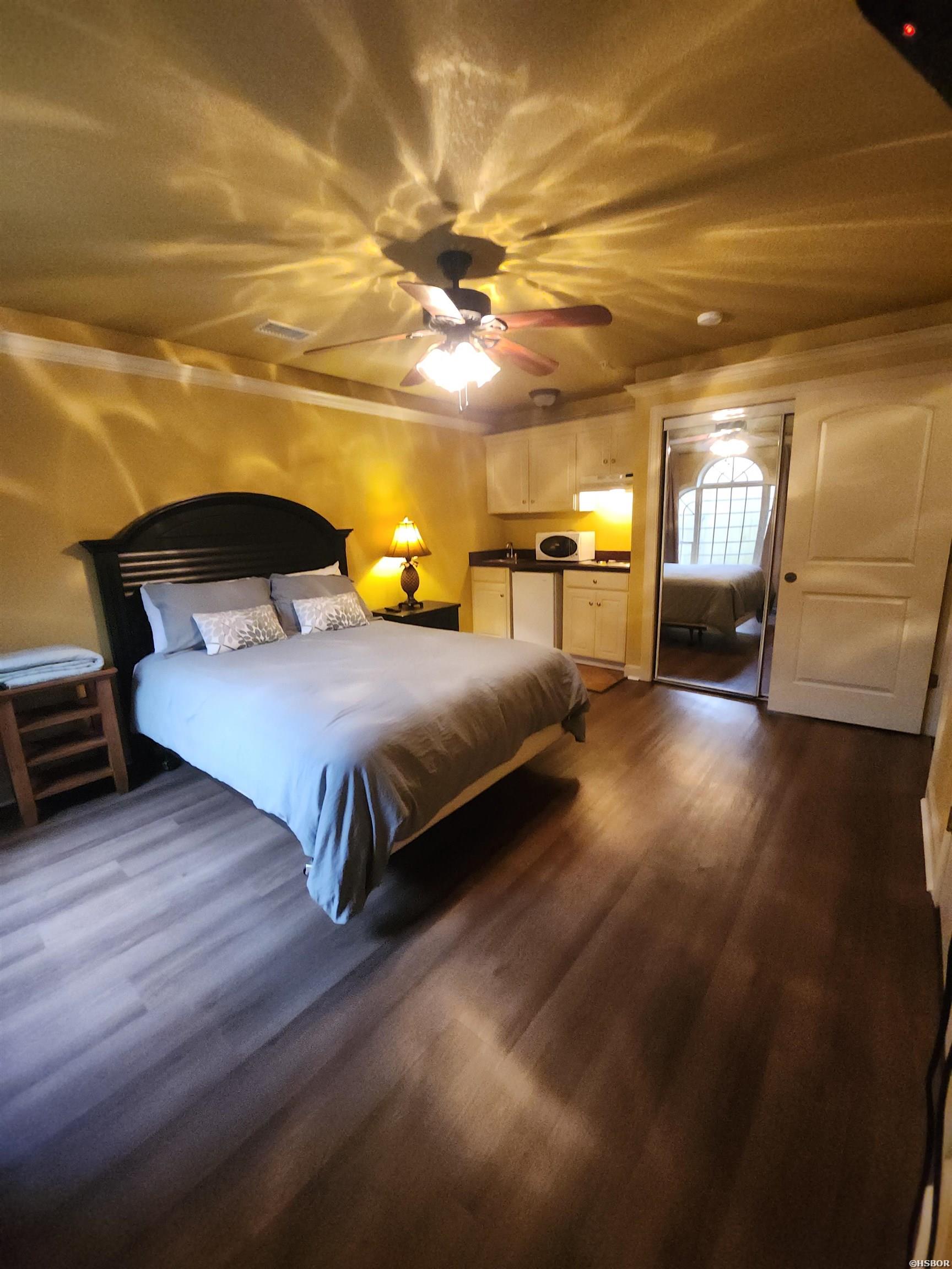 151 Peters Point Property Photo 35