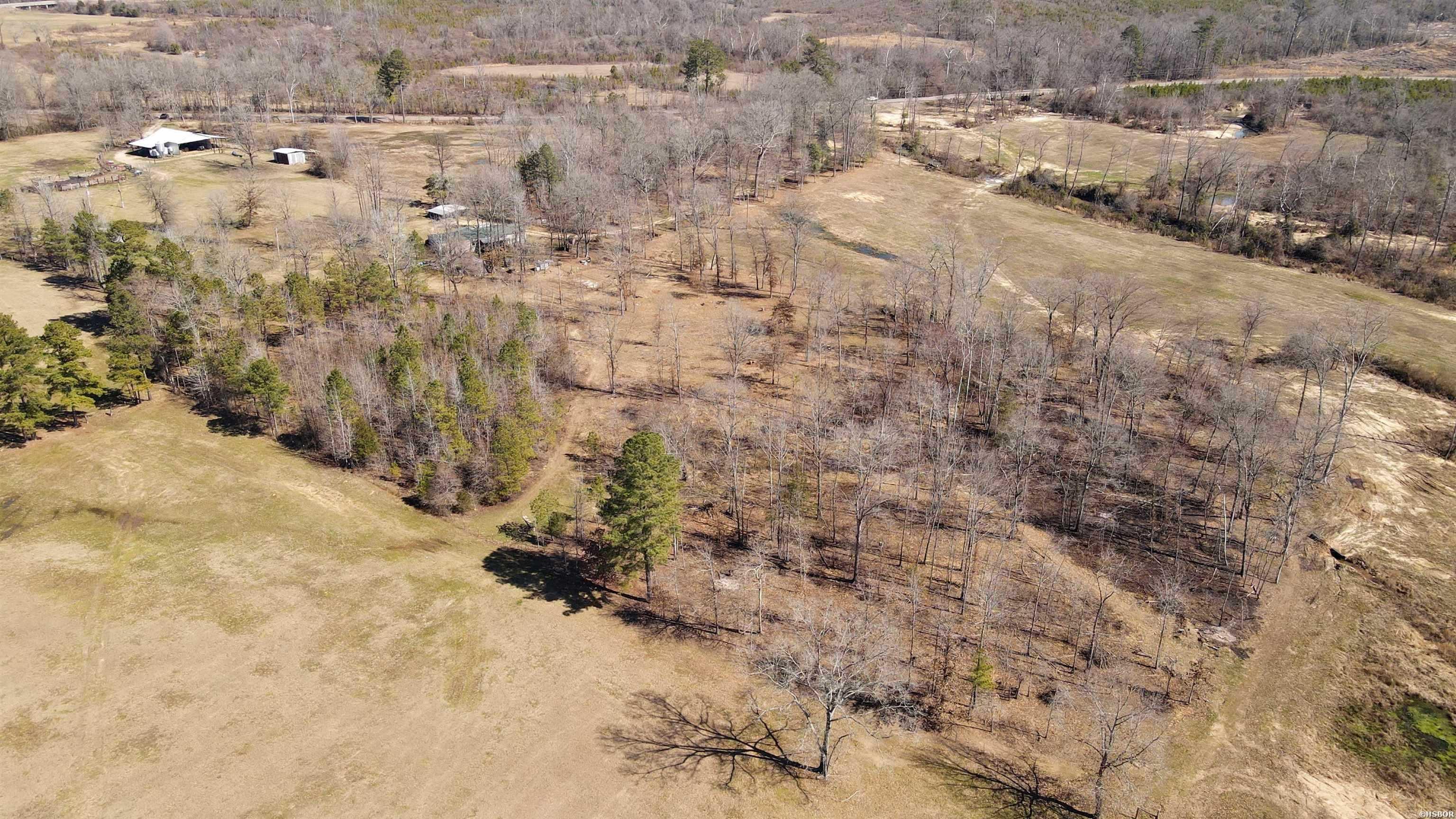 5633 N Hwy 53 Property Photo 32