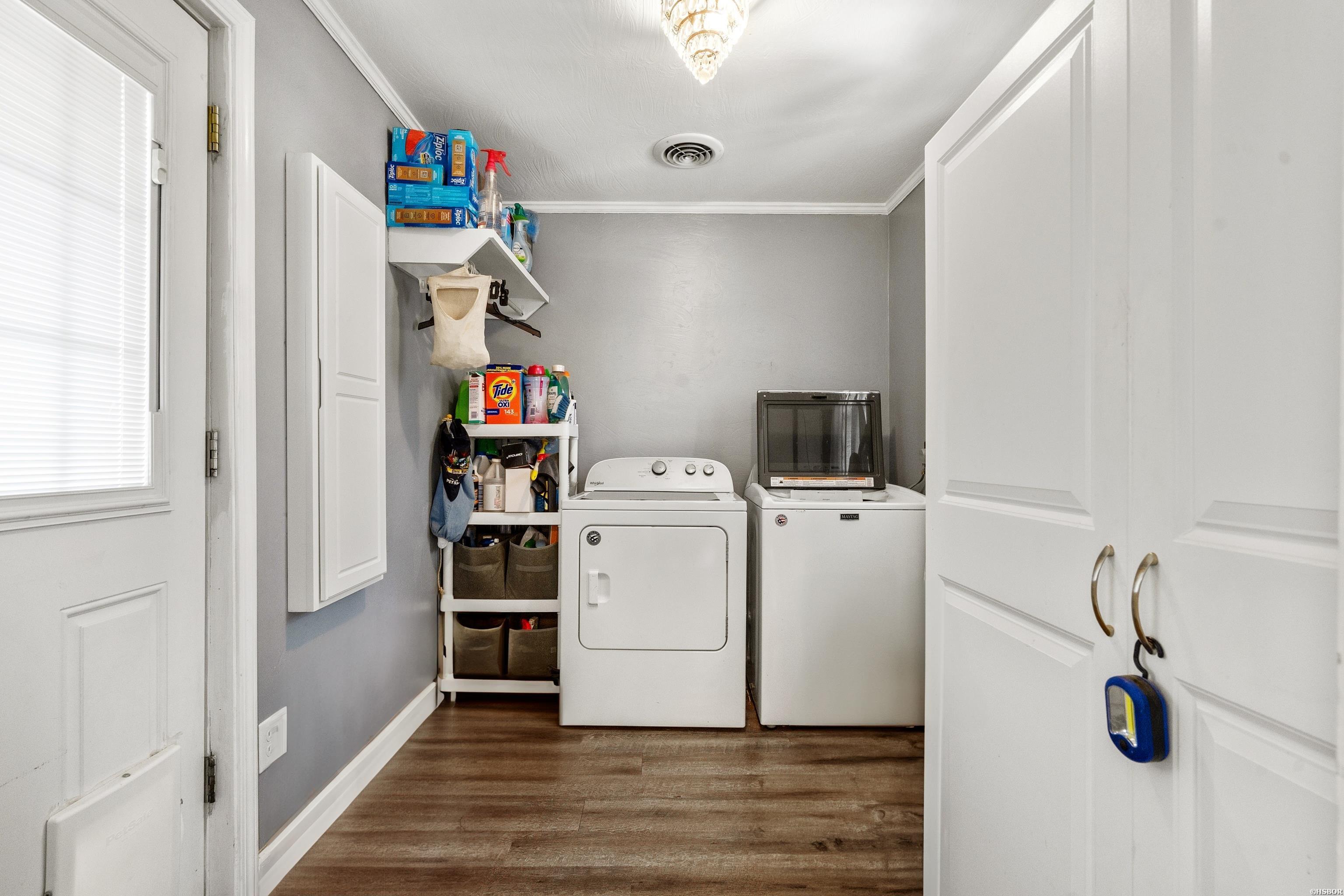 429 Ridgeway Street Property Photo 2
