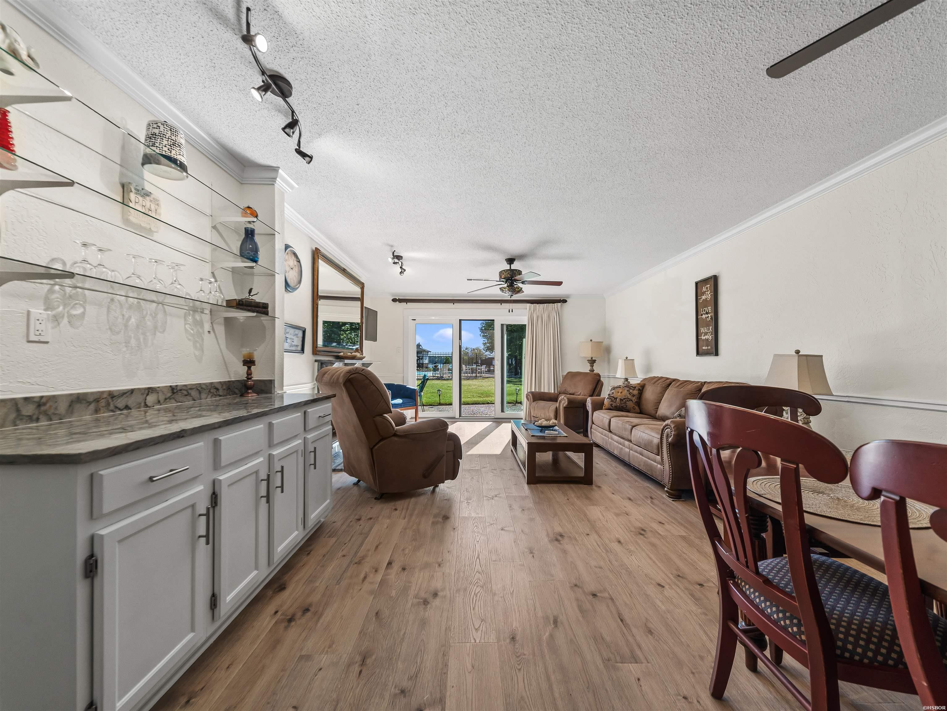 5371 Central Avenue Property Photo 7