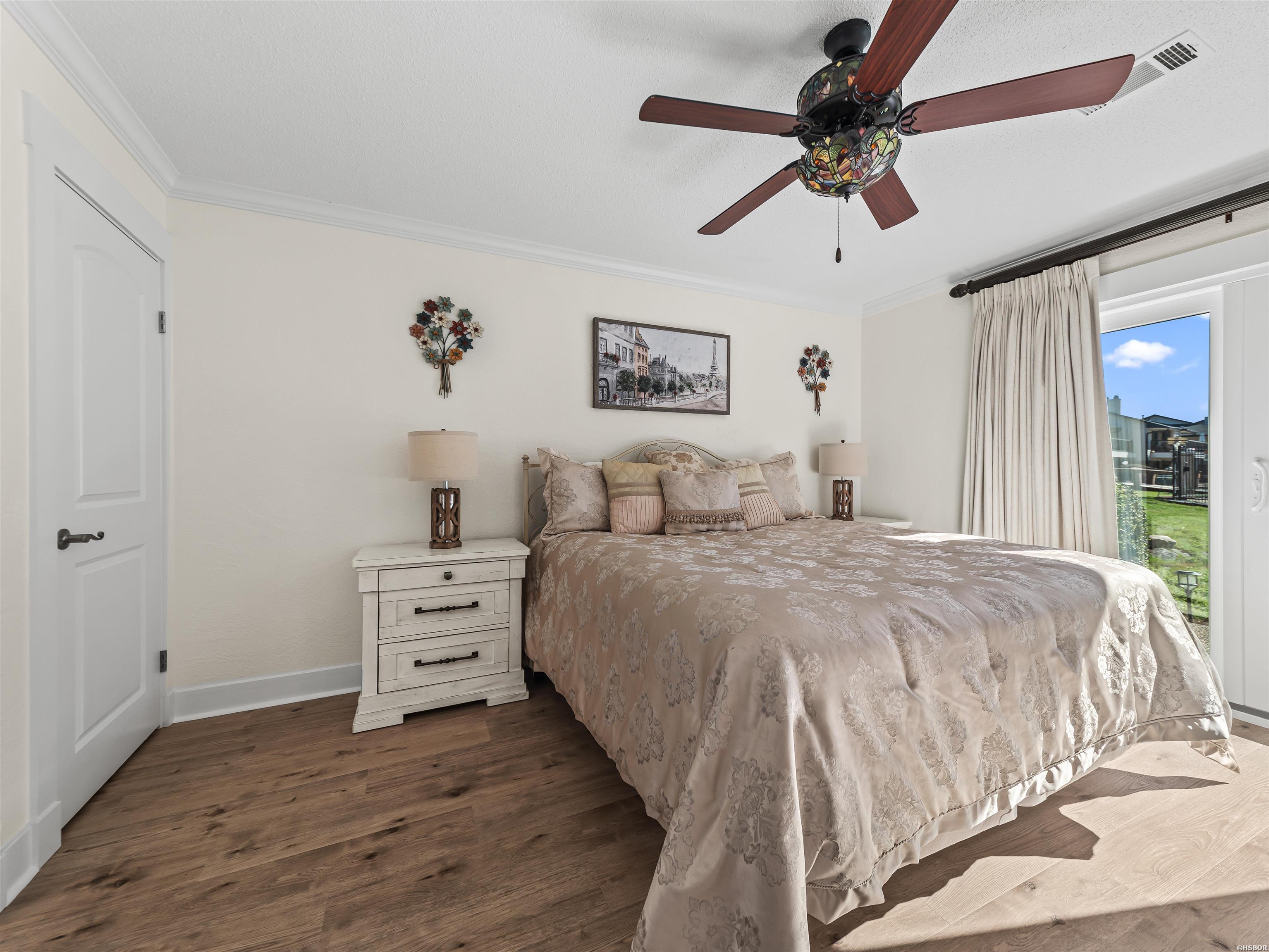 5371 Central Avenue Property Photo 12