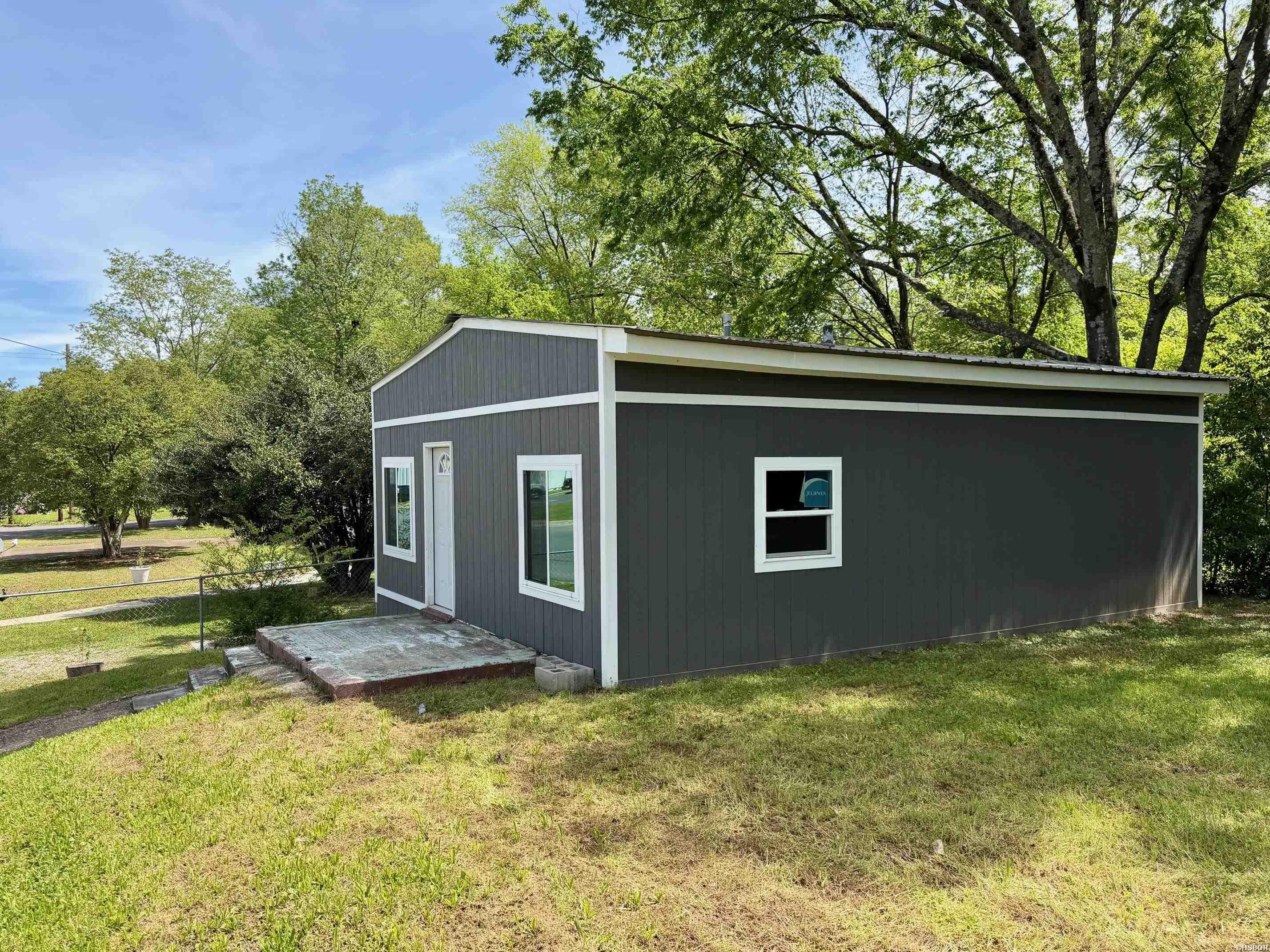 308 Laser Property Photo 3