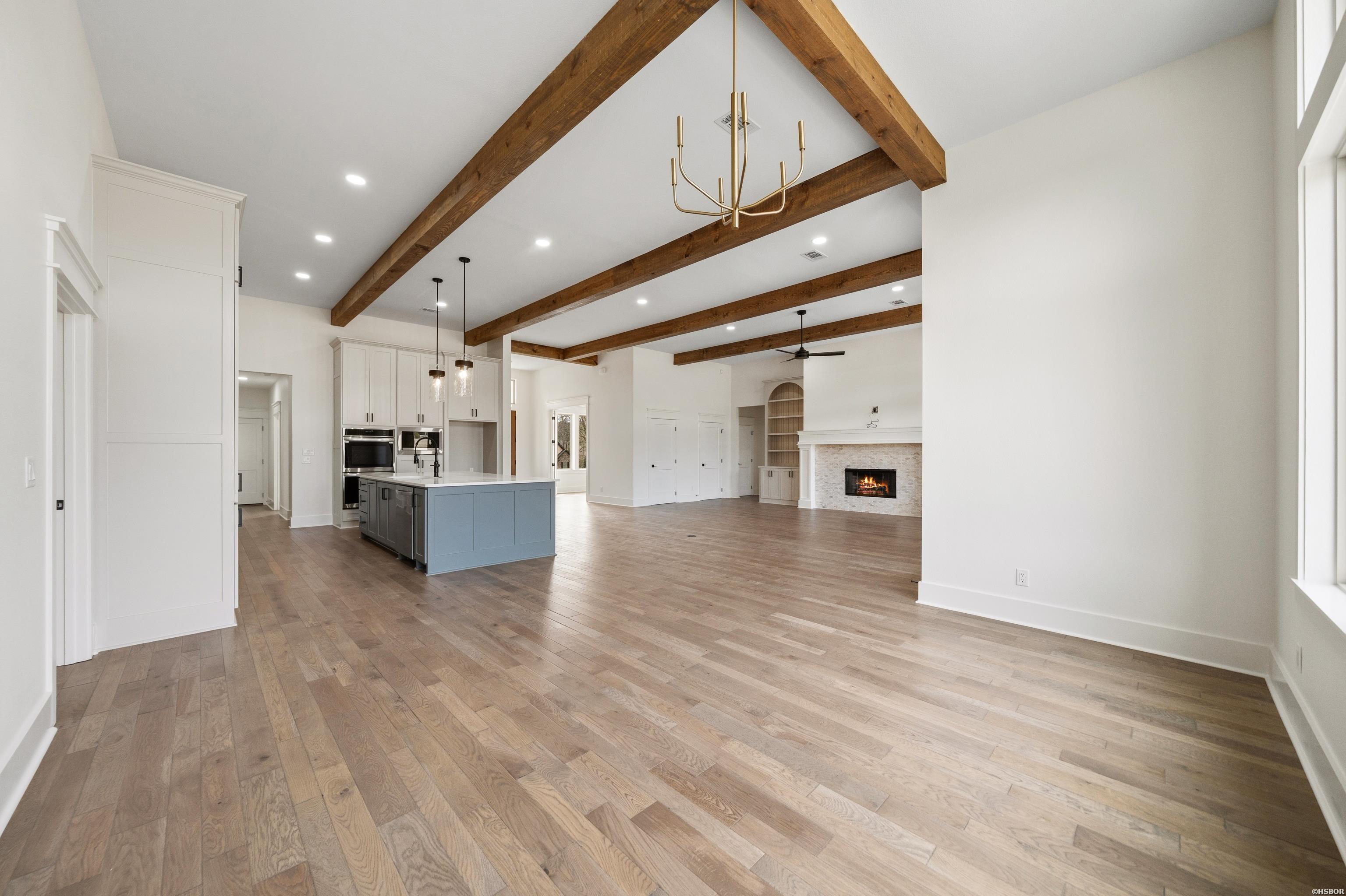9 Linares Lane Property Photo 18
