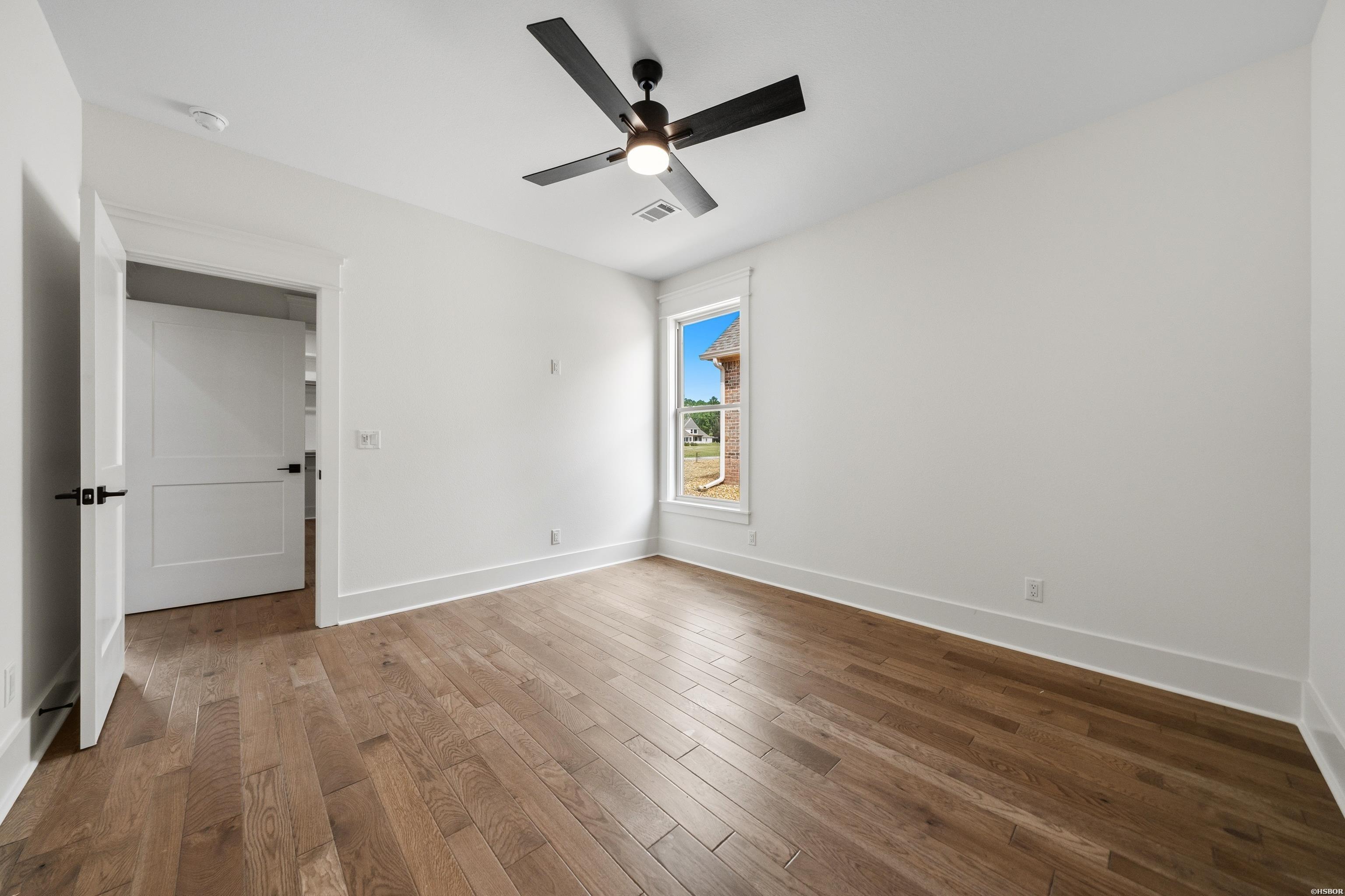 9 Linares Lane Property Photo 38