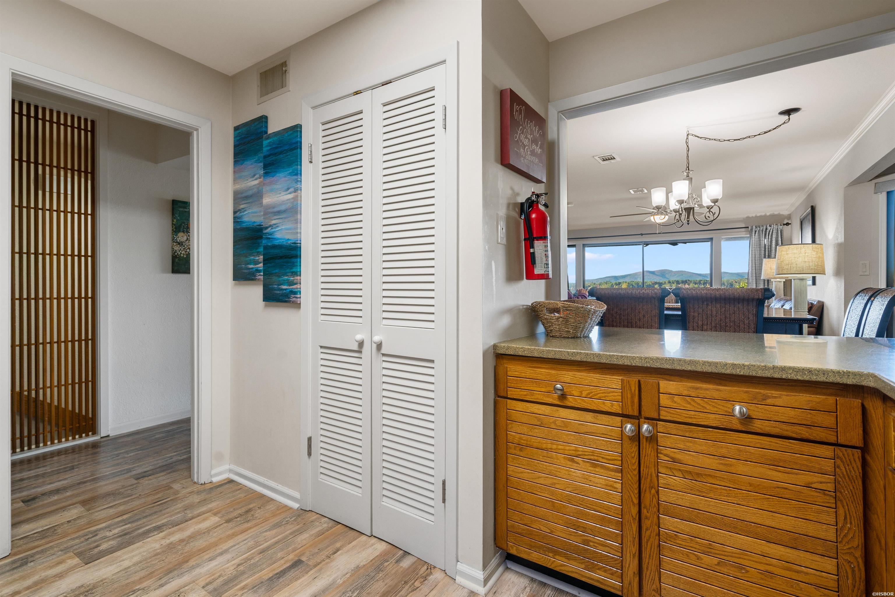 200 Hamilton Oaks Property Photo 9