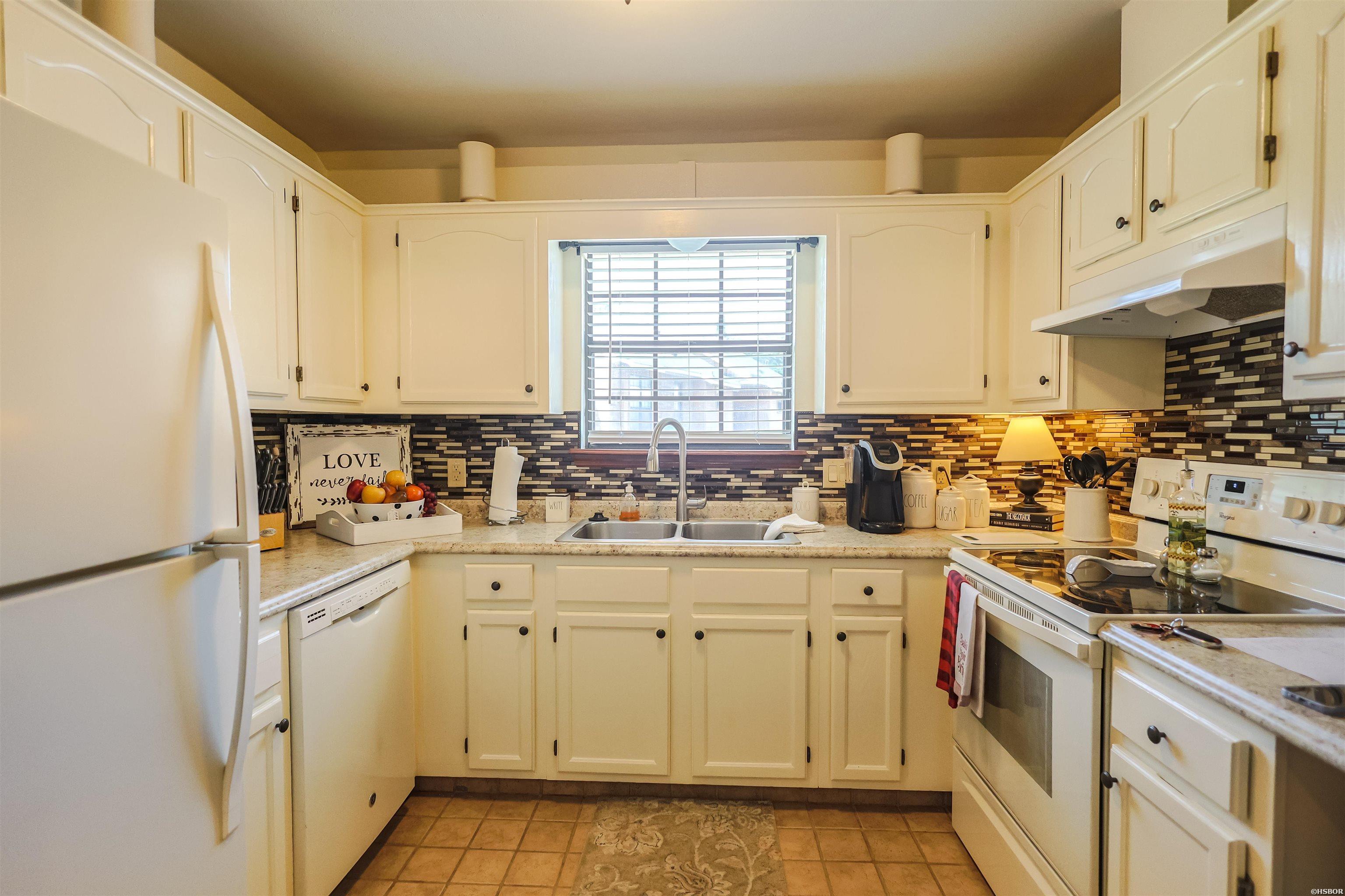 140 Cooper Street Property Photo 21