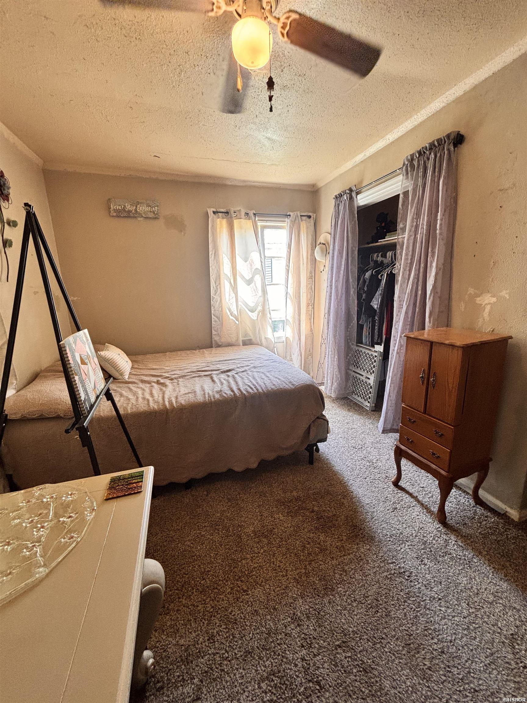 208 Brenda Street Property Photo 15