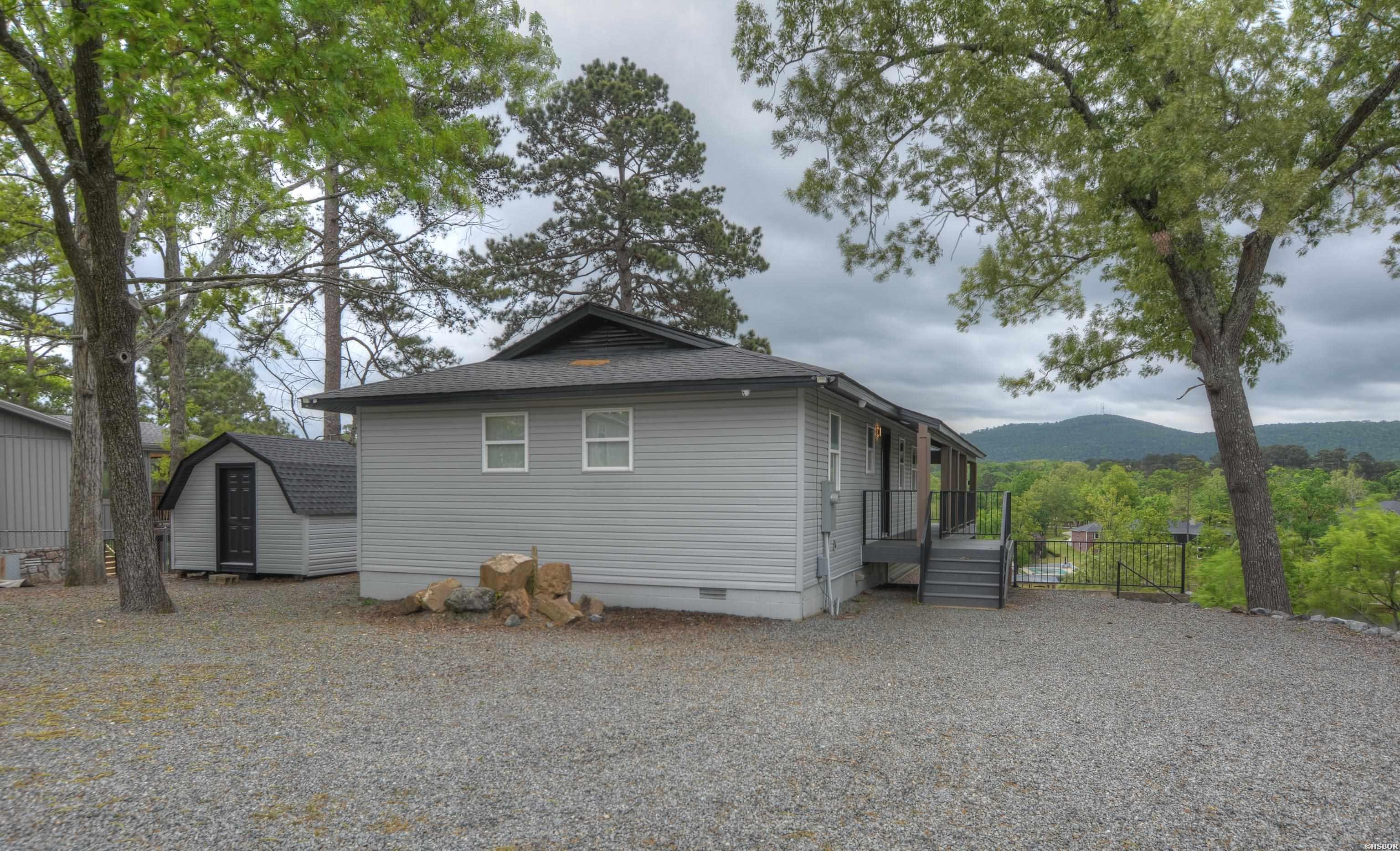 271 Warpath Drive Property Photo 4