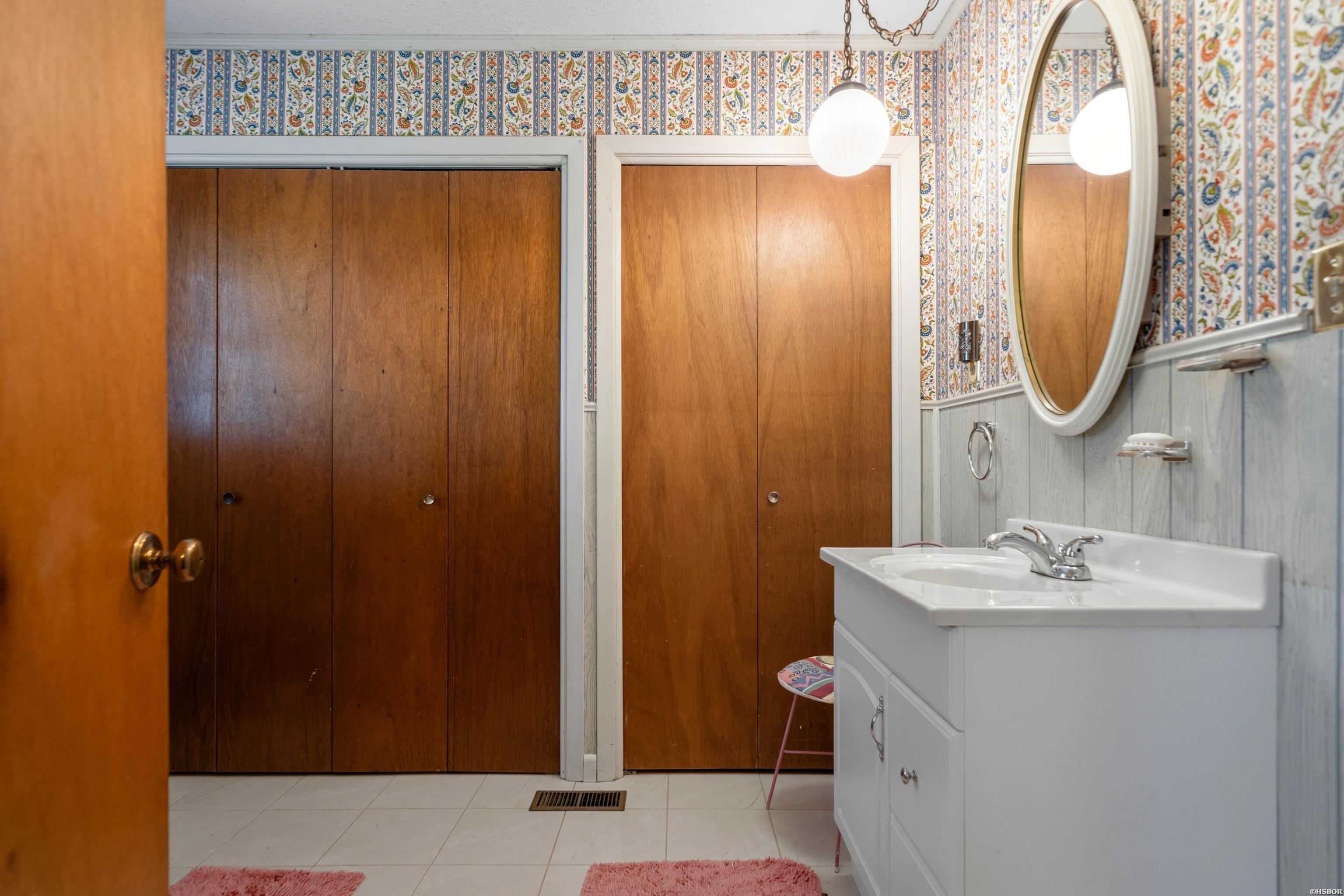 260 Sparling Road Property Photo 19