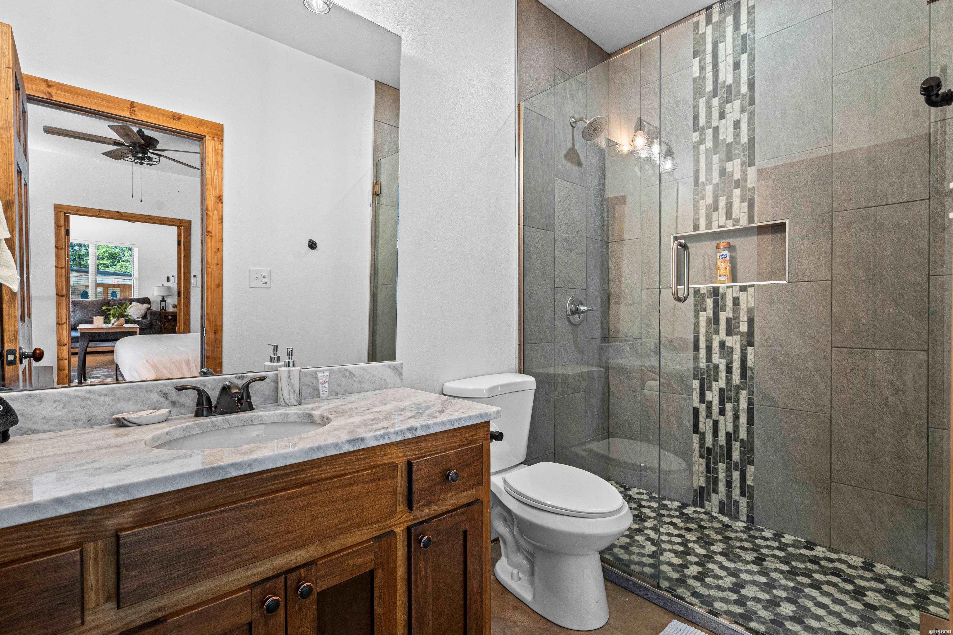 2777 Hwy 290 Property Photo 35