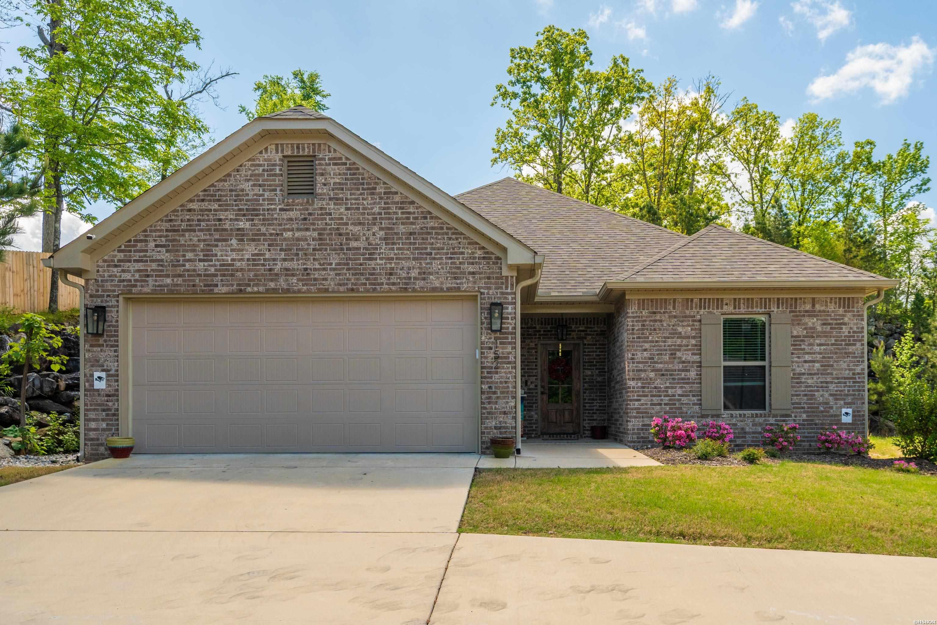 152 Apple Blossom Place Property Photo 2