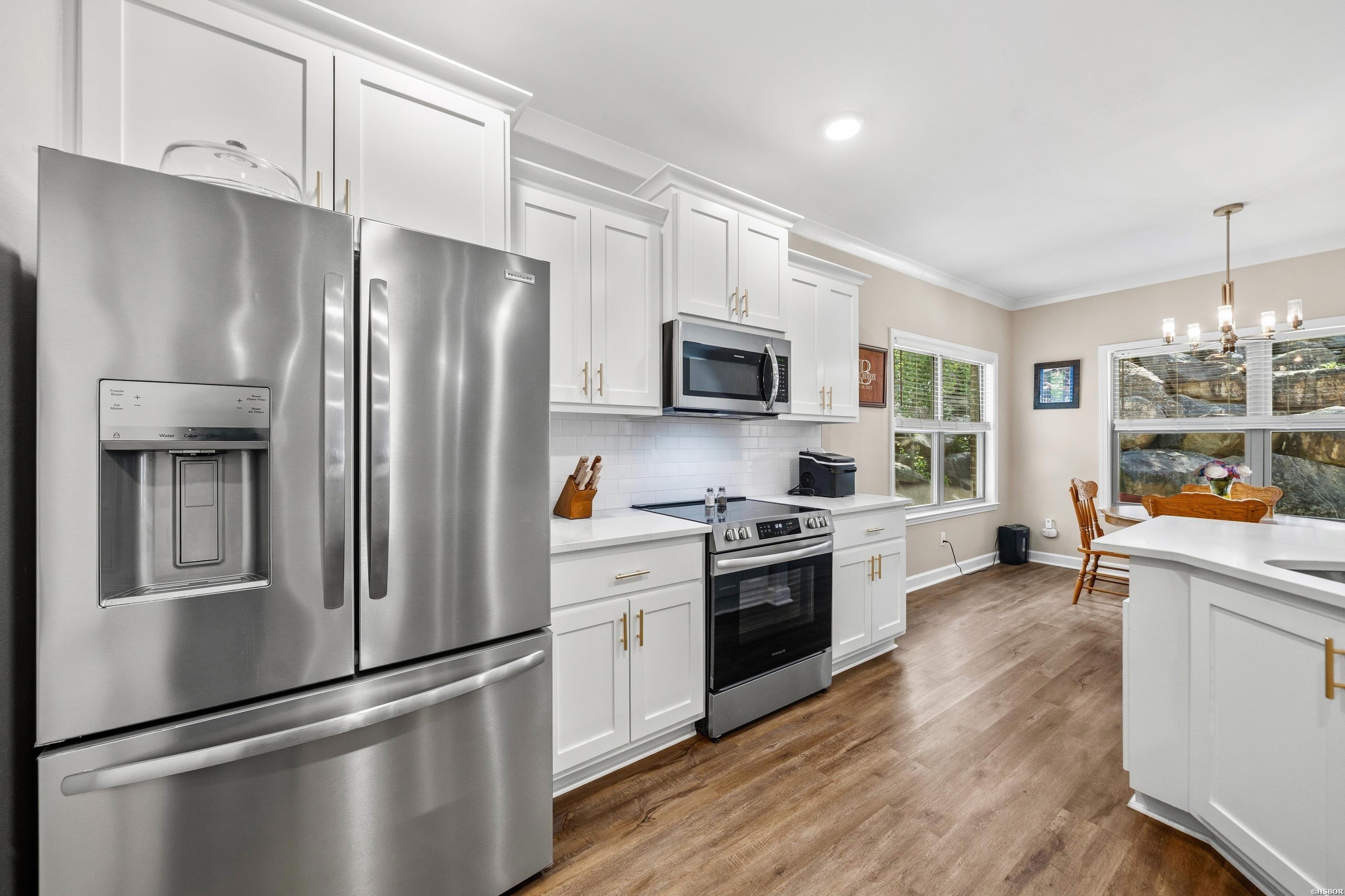 152 Apple Blossom Place Property Photo 15