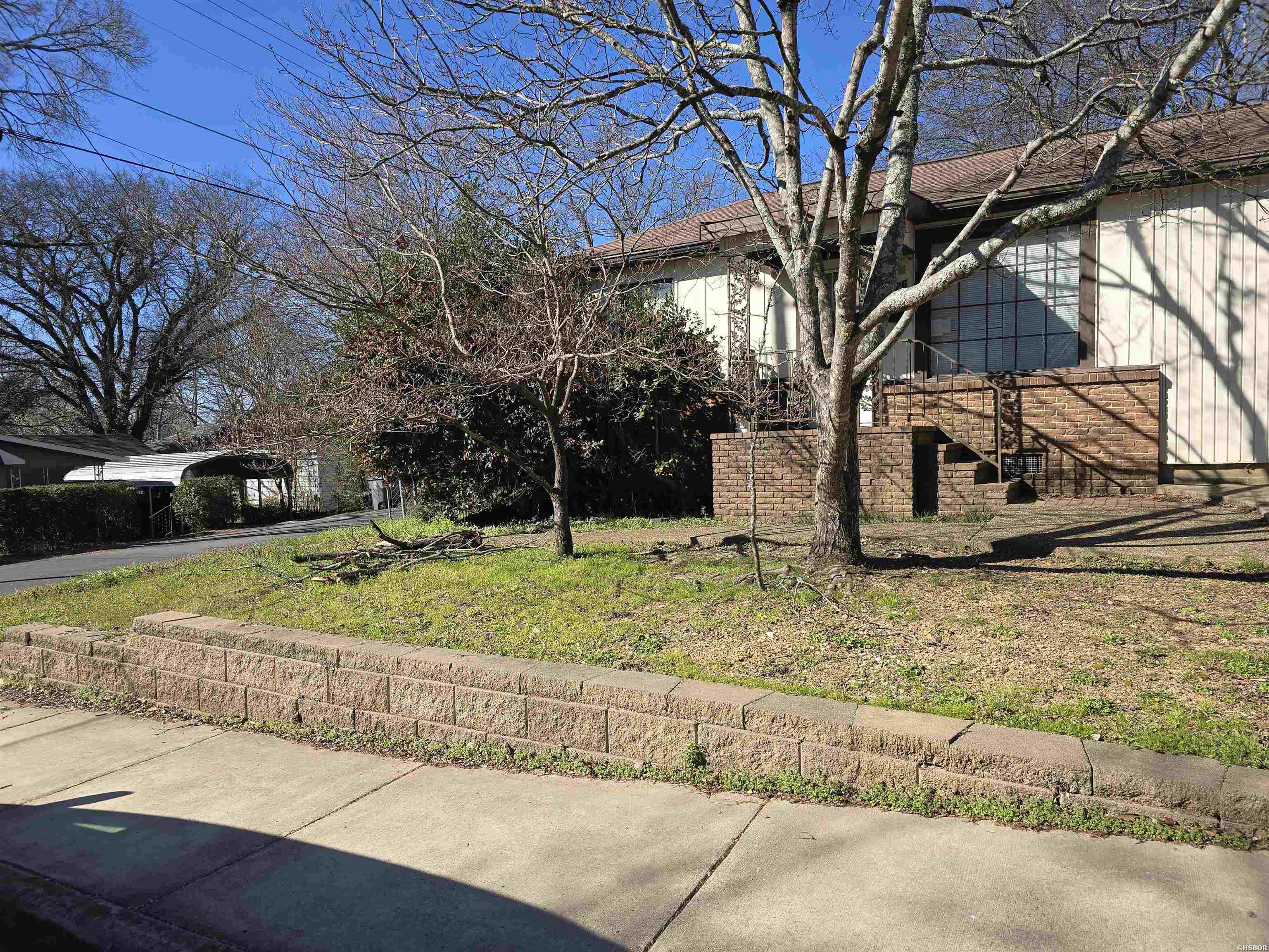 426 Main Property Photo 1