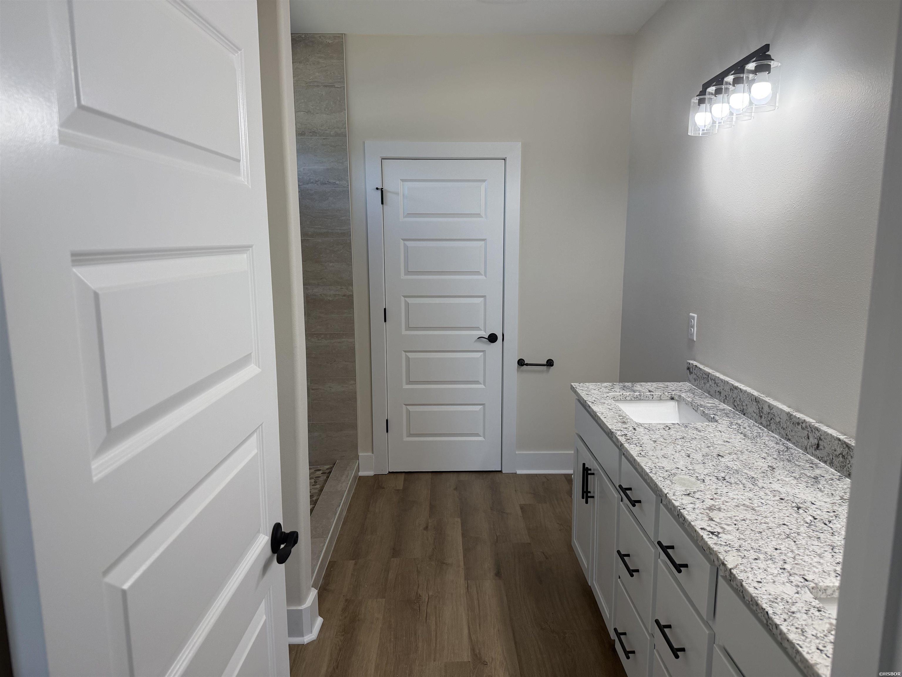 155 Riverstone Loop Property Photo 17